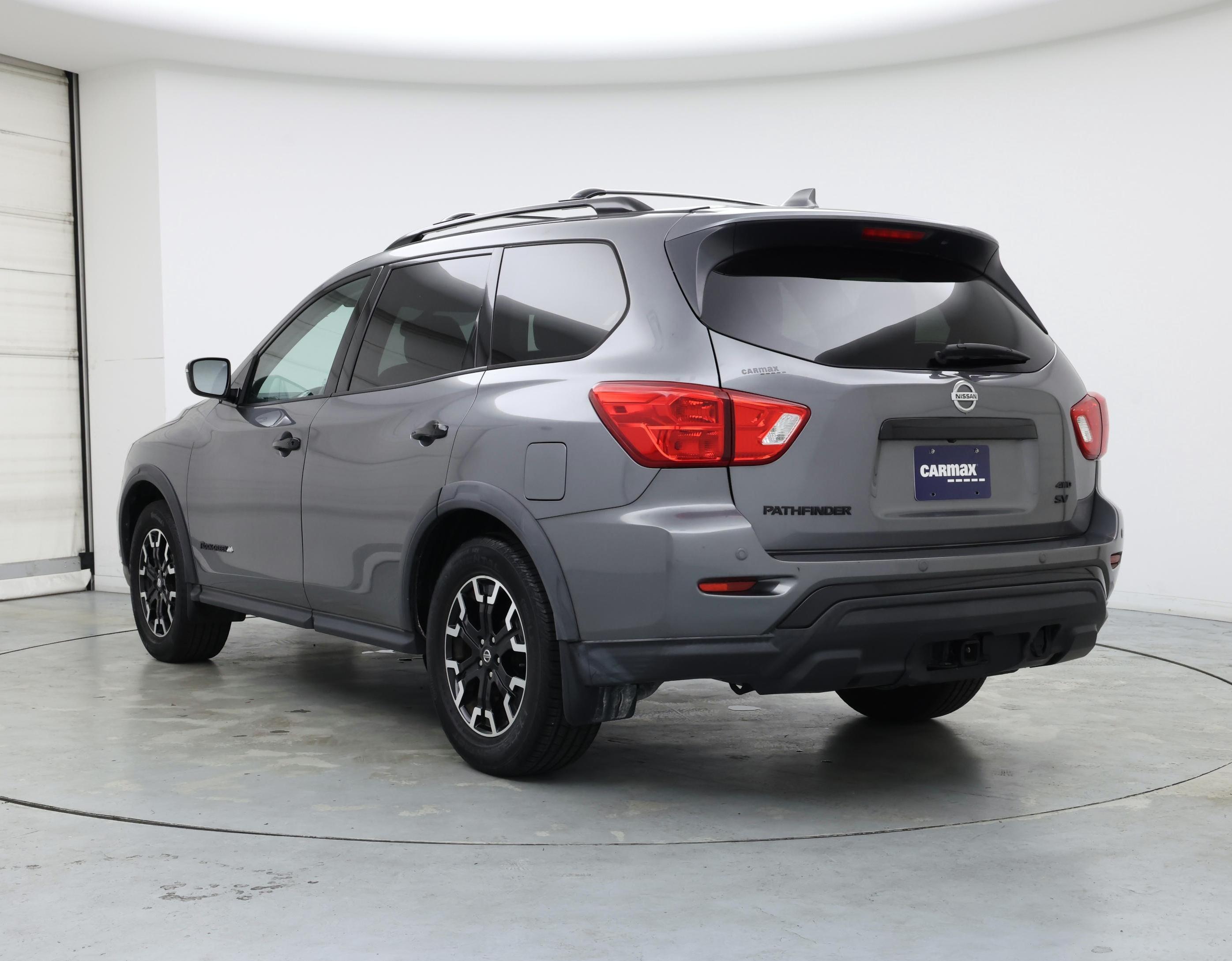 Thumbnail: 2020 Nissan Pathfinder - 2