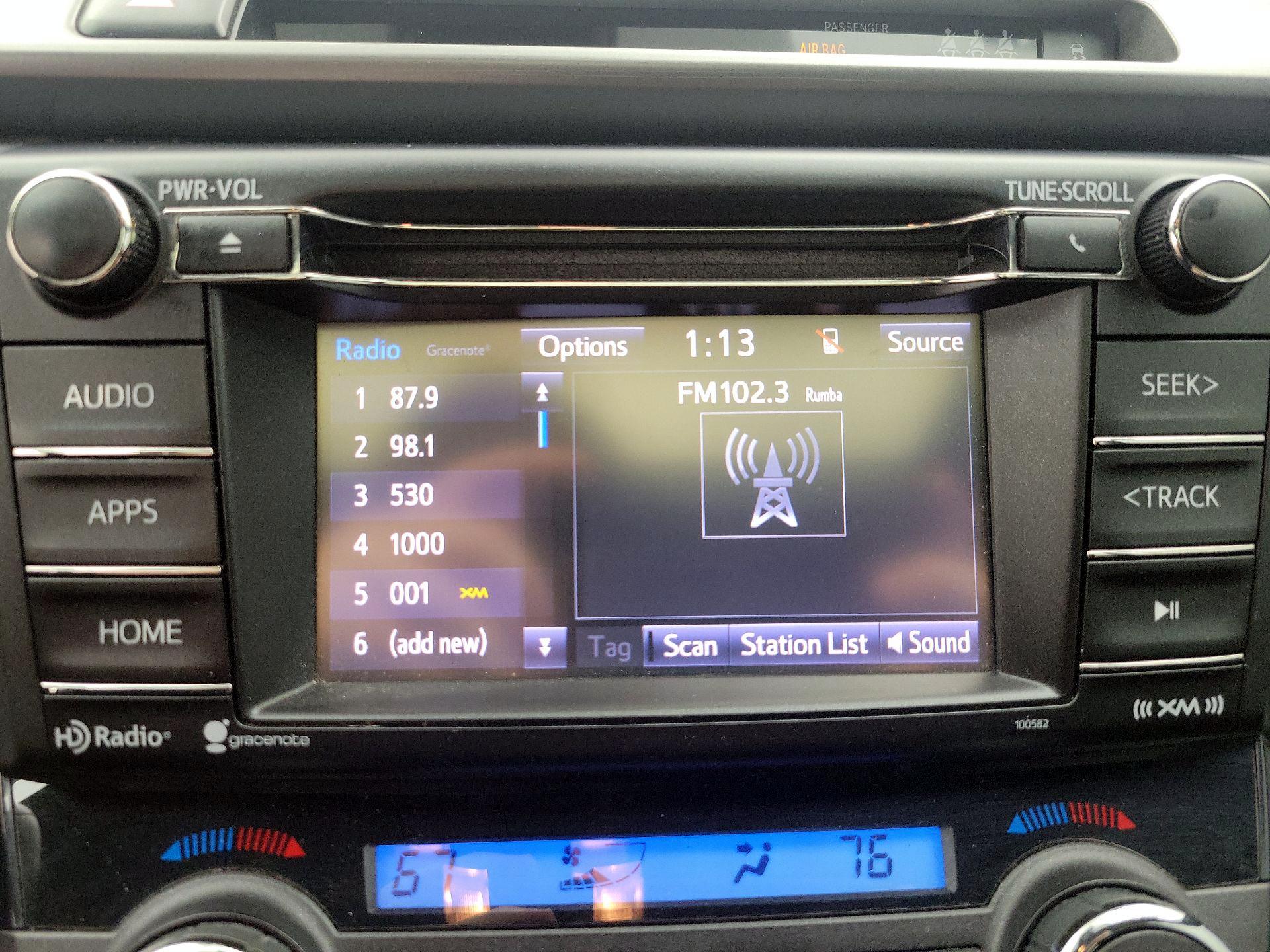 Thumbnail: 2017 Toyota RAV4 - 15