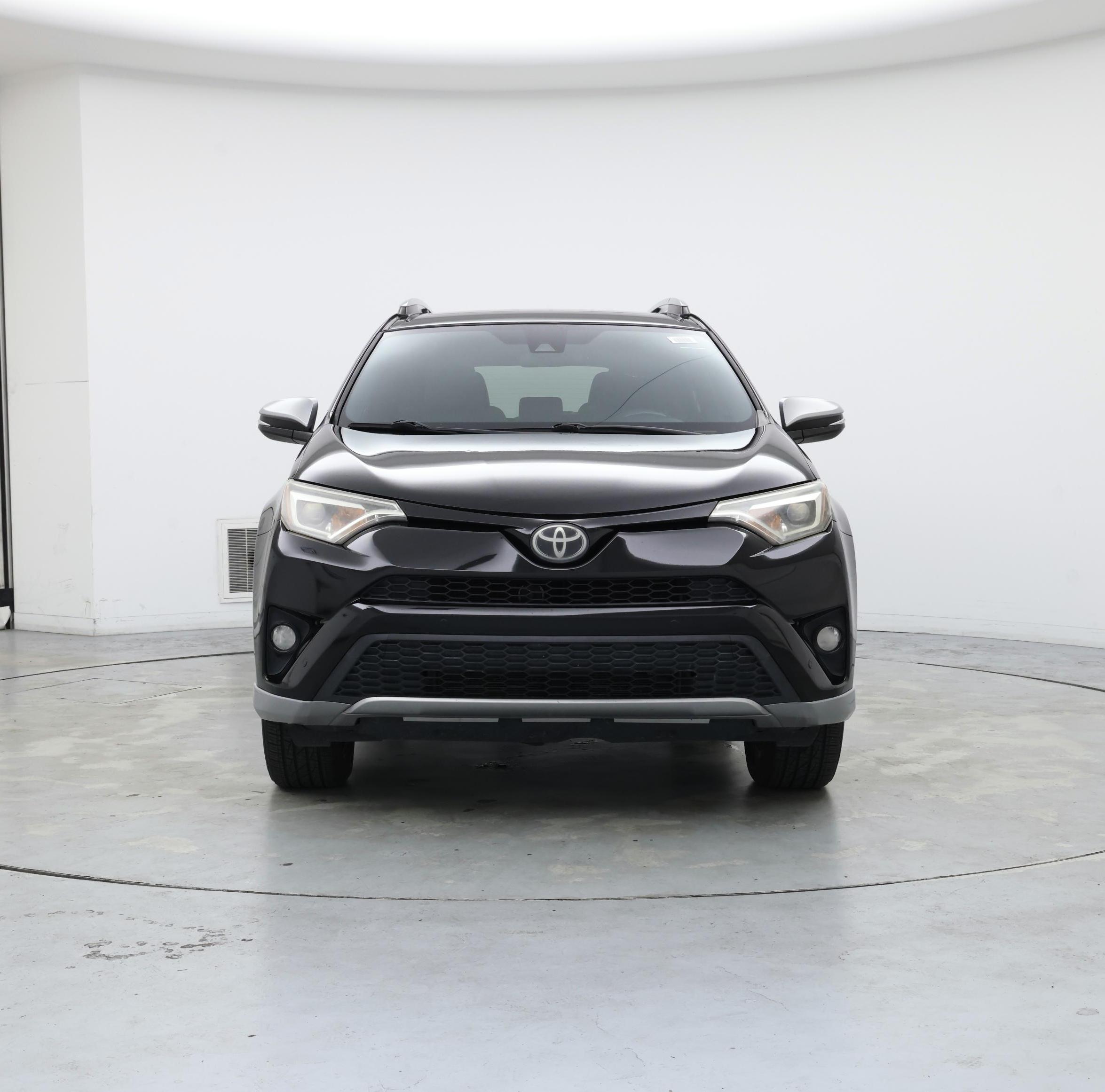 Thumbnail: 2017 Toyota RAV4 - 5