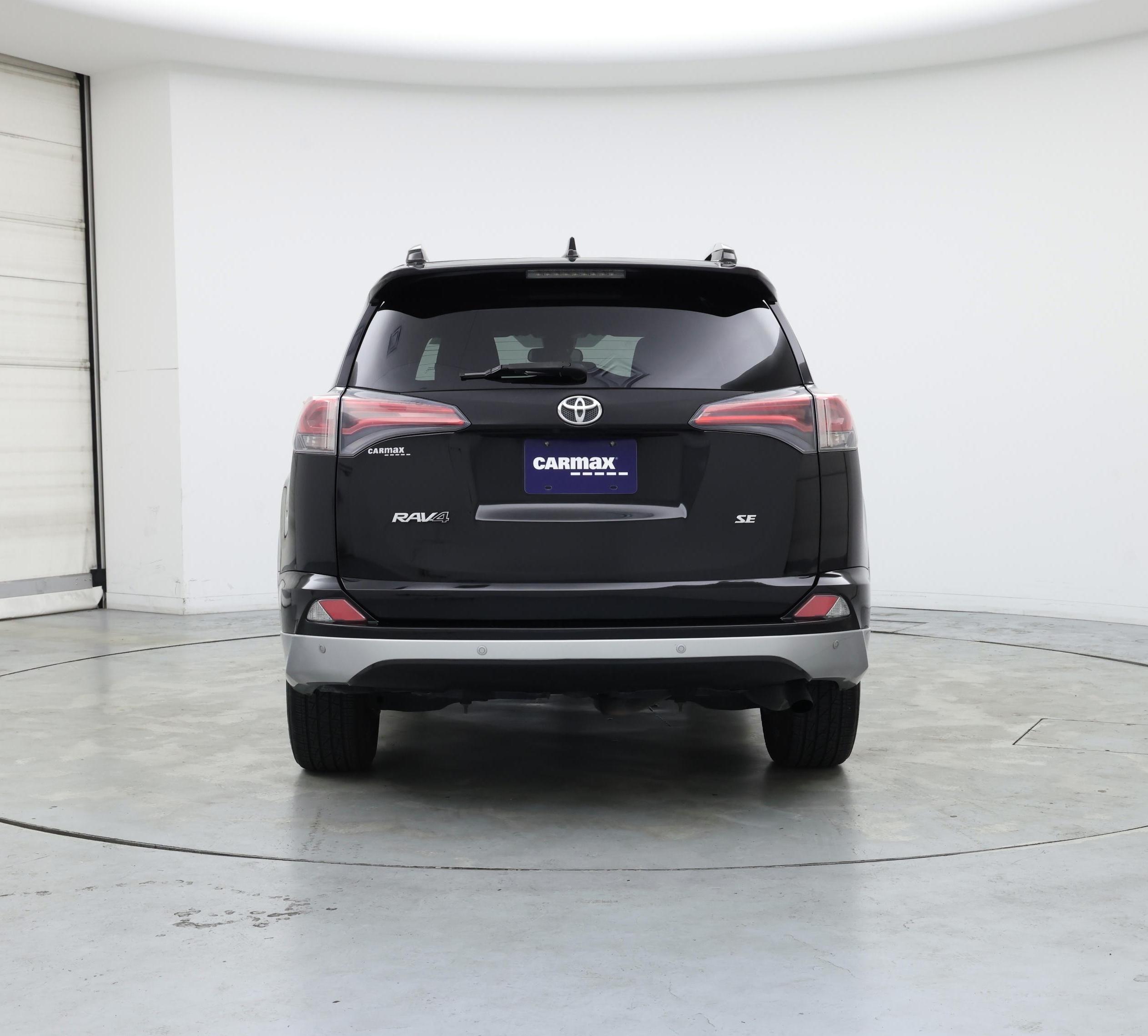 Thumbnail: 2017 Toyota RAV4 - 6