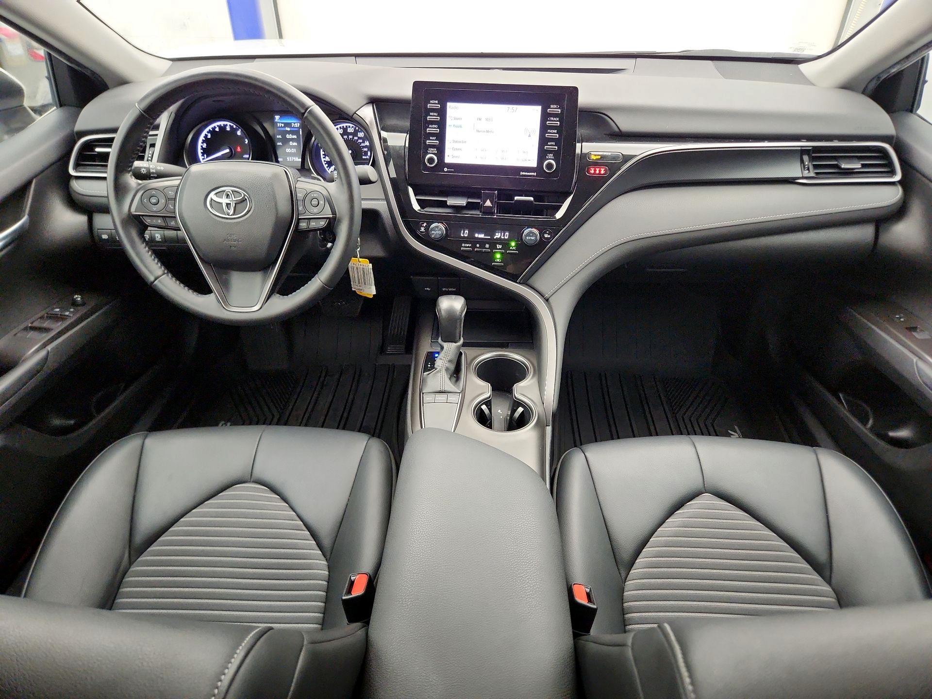 Thumbnail: 2022 Toyota Camry - 9