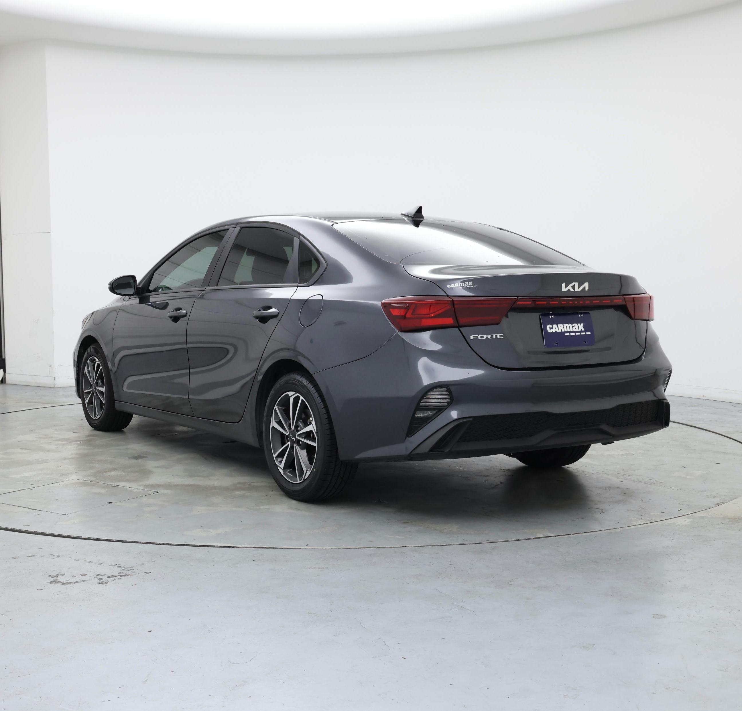 Thumbnail: 2024 Kia Forte - 2