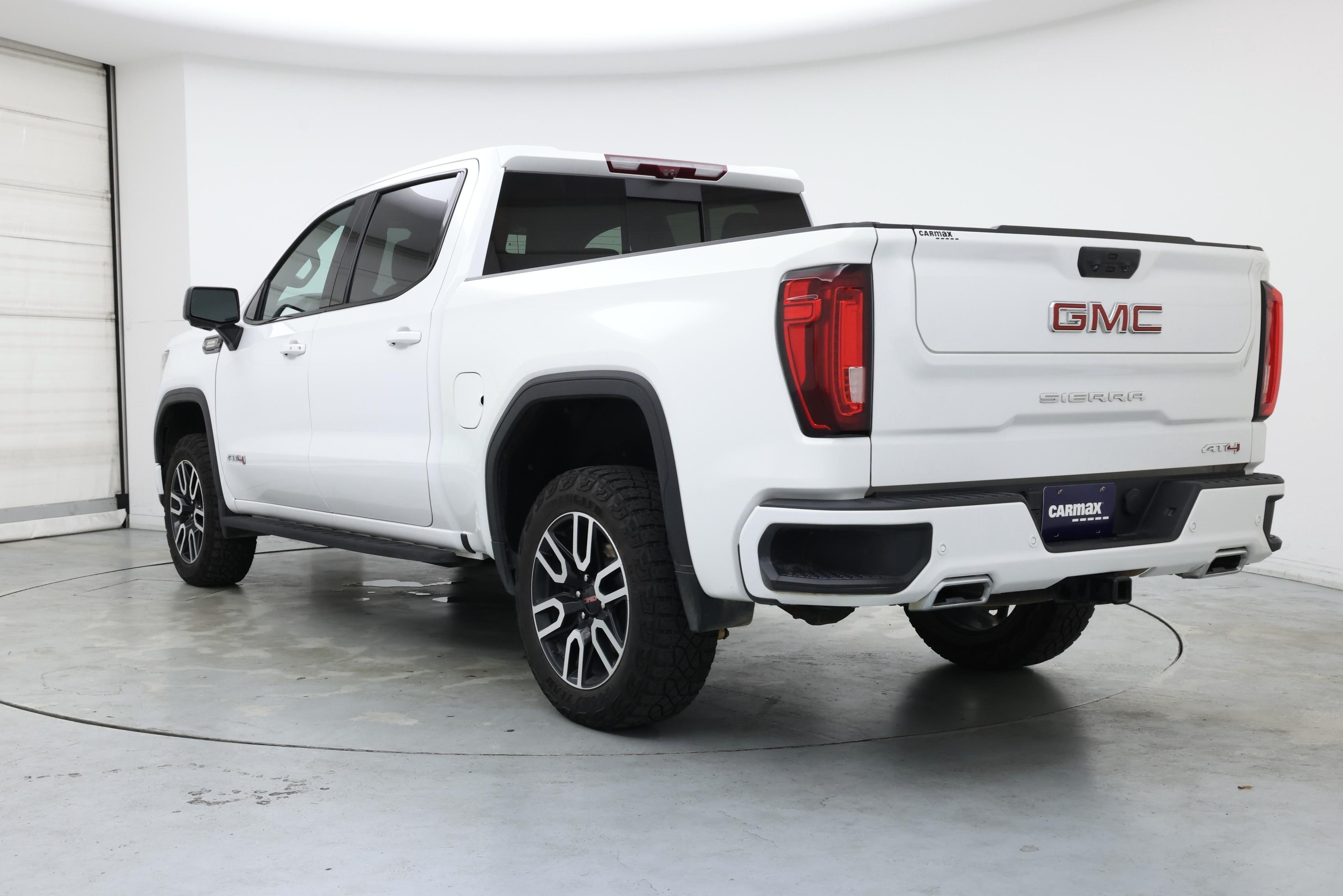 Thumbnail: 2023 GMC Sierra 1500 - 2