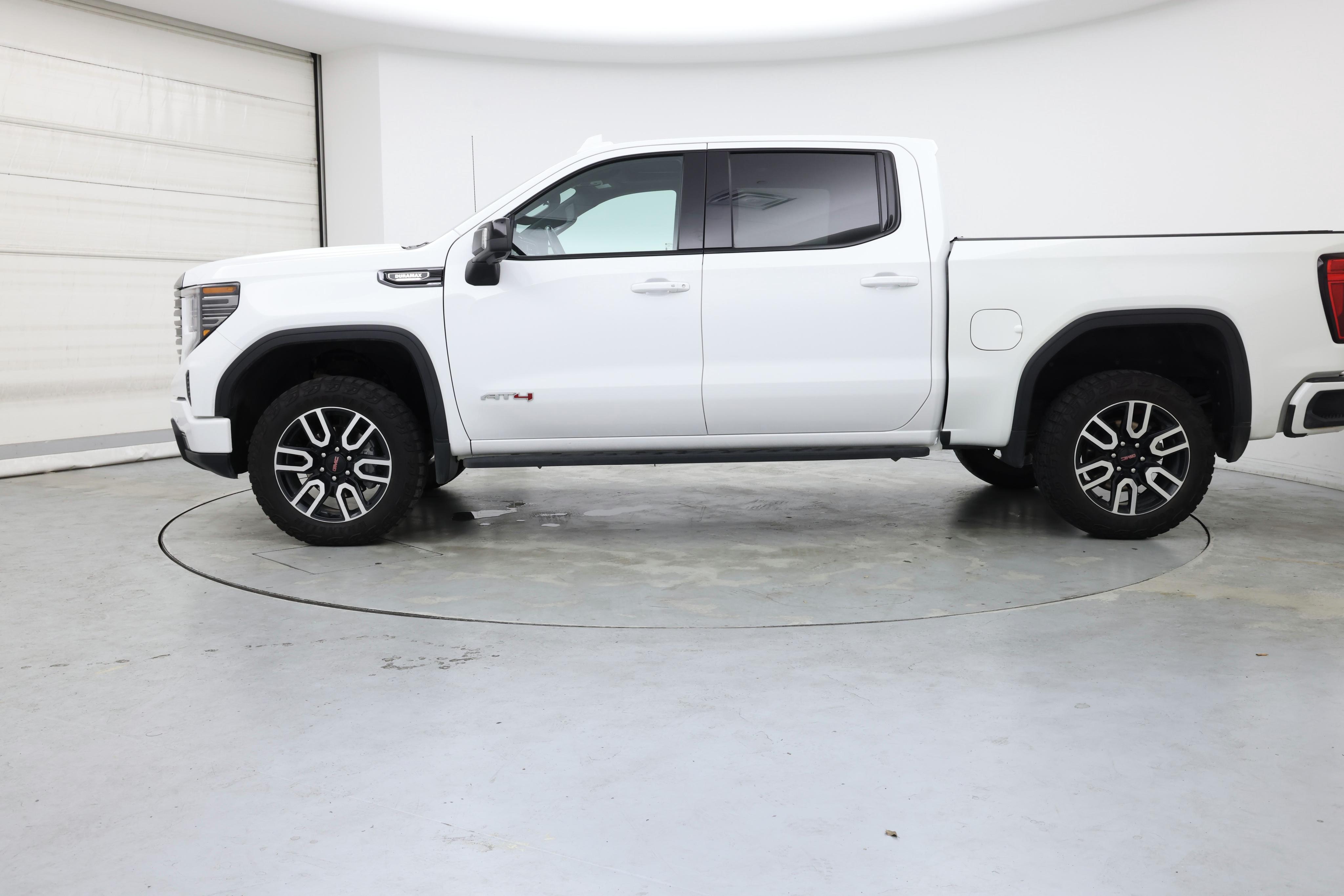Thumbnail: 2023 GMC Sierra 1500 - 3