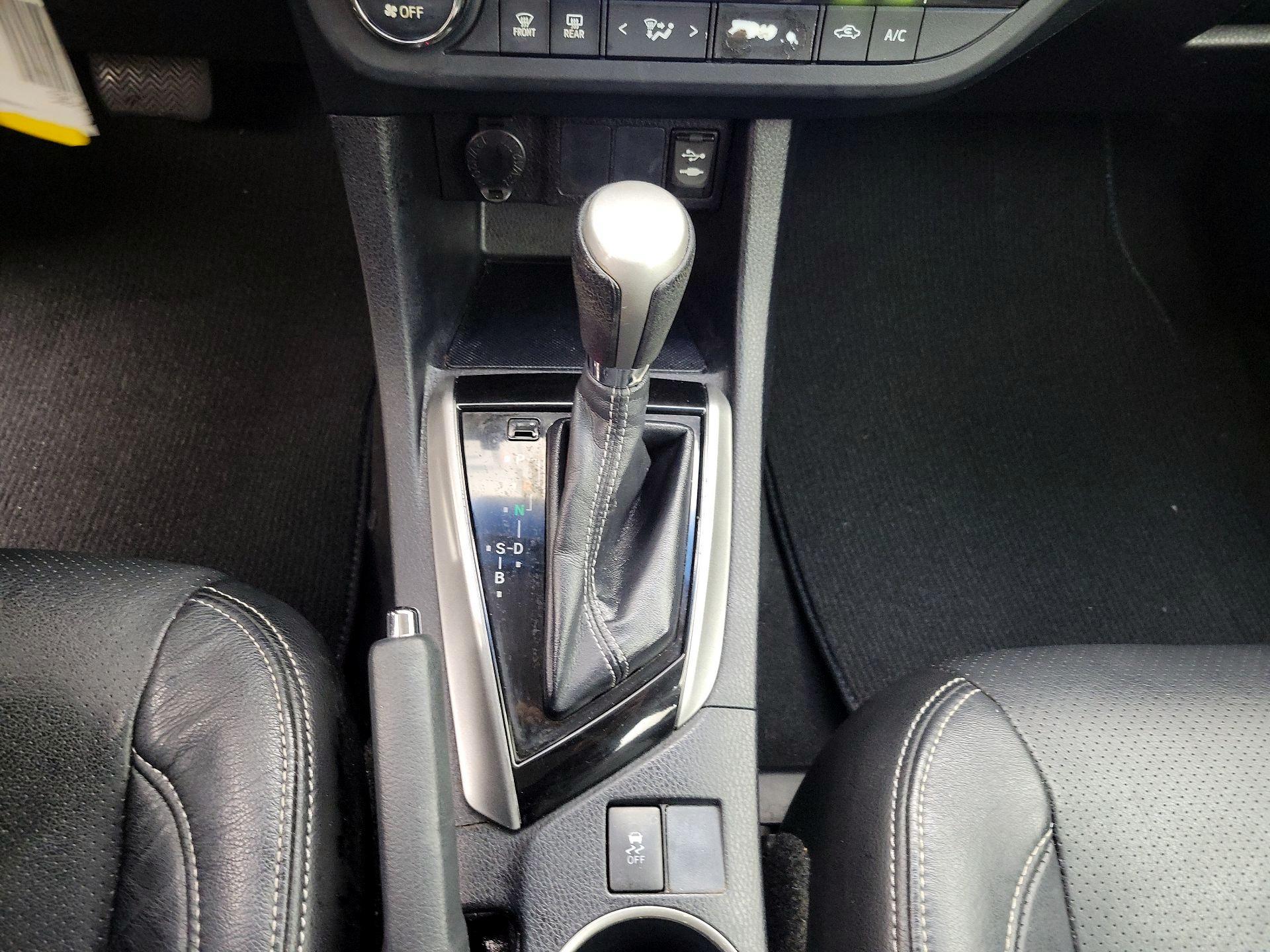 Thumbnail: 2016 Toyota Corolla - 17
