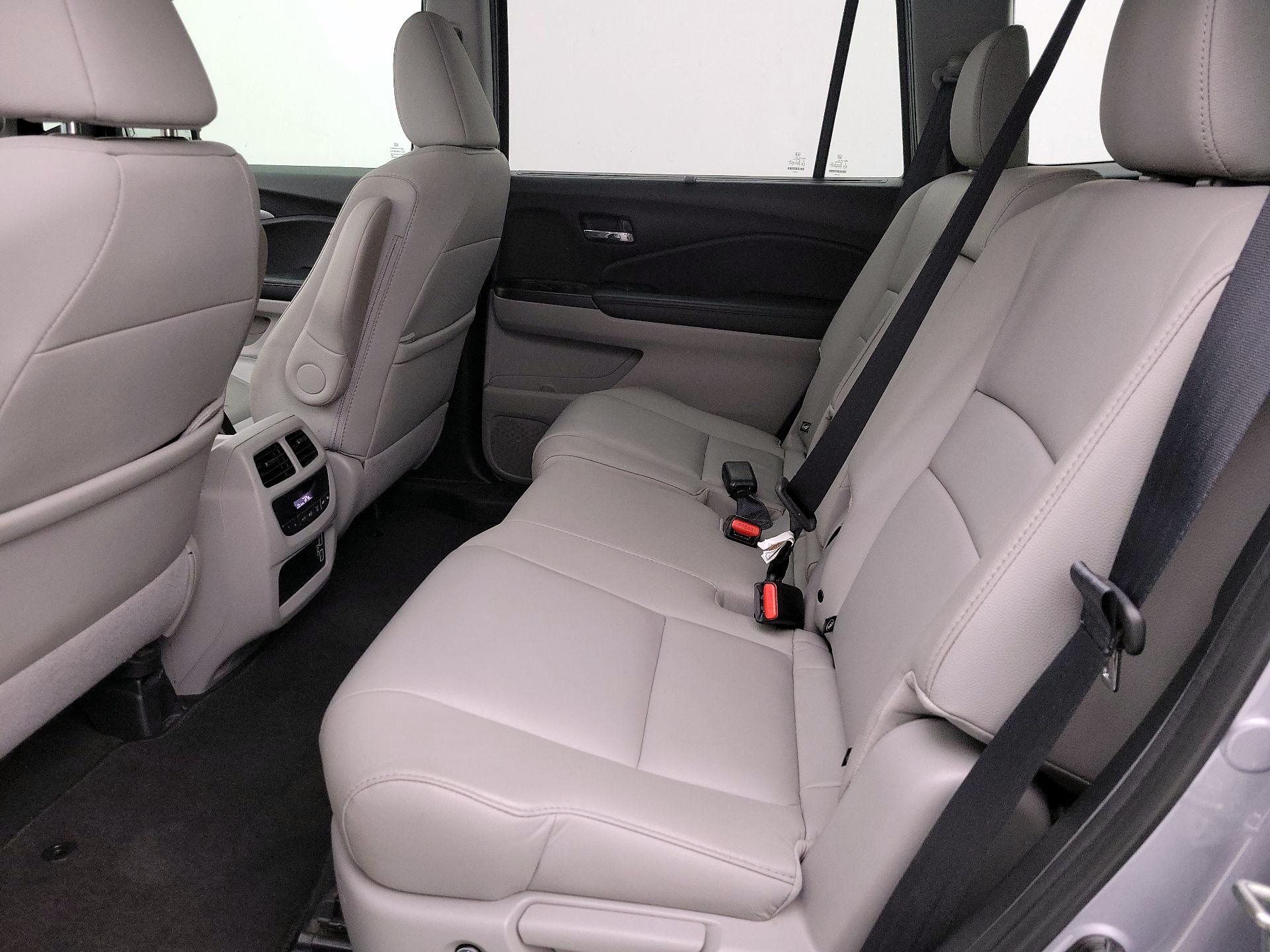 Thumbnail: 2021 Honda Pilot - 20