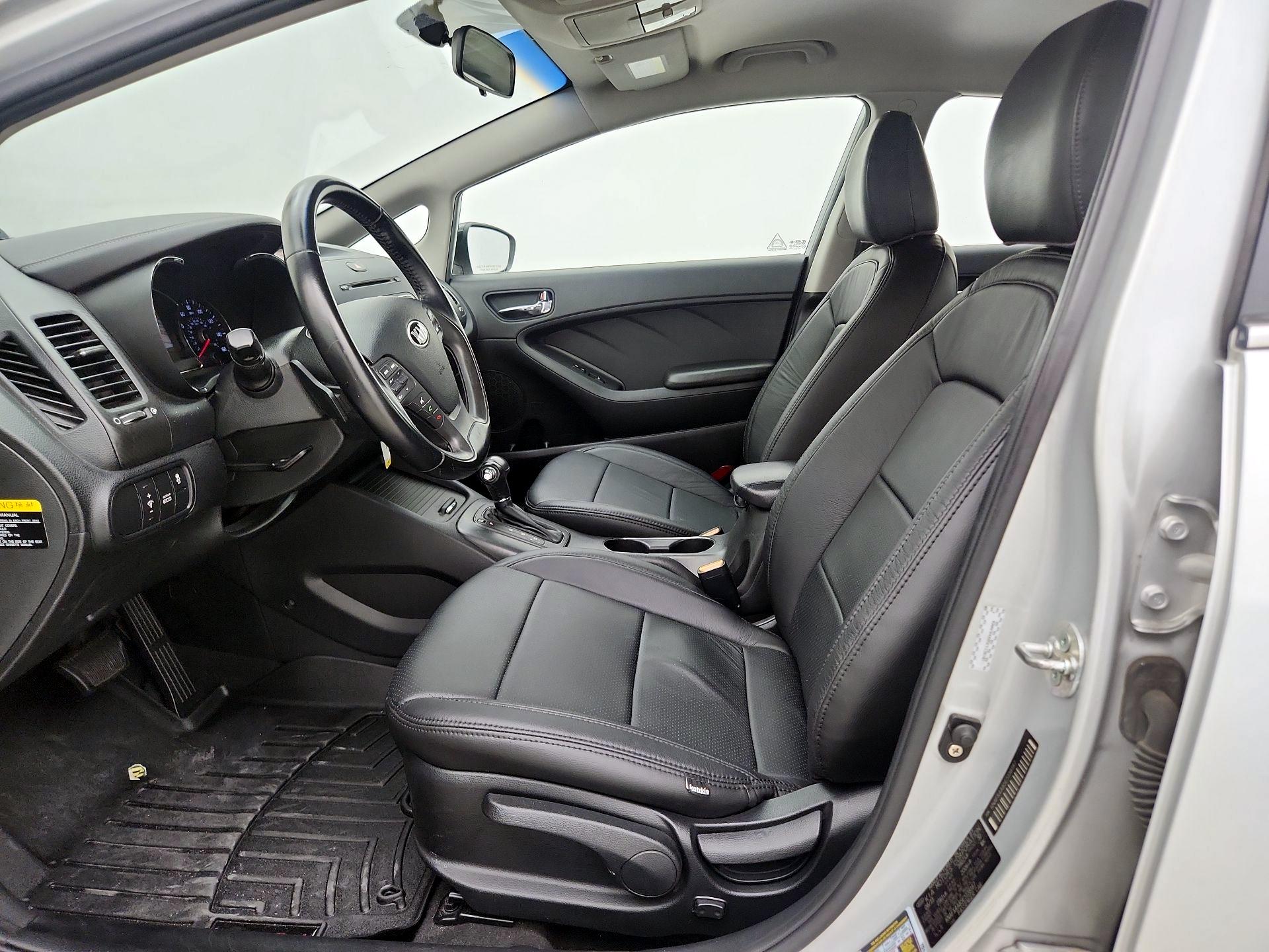 Thumbnail: 2014 Kia Forte - 11