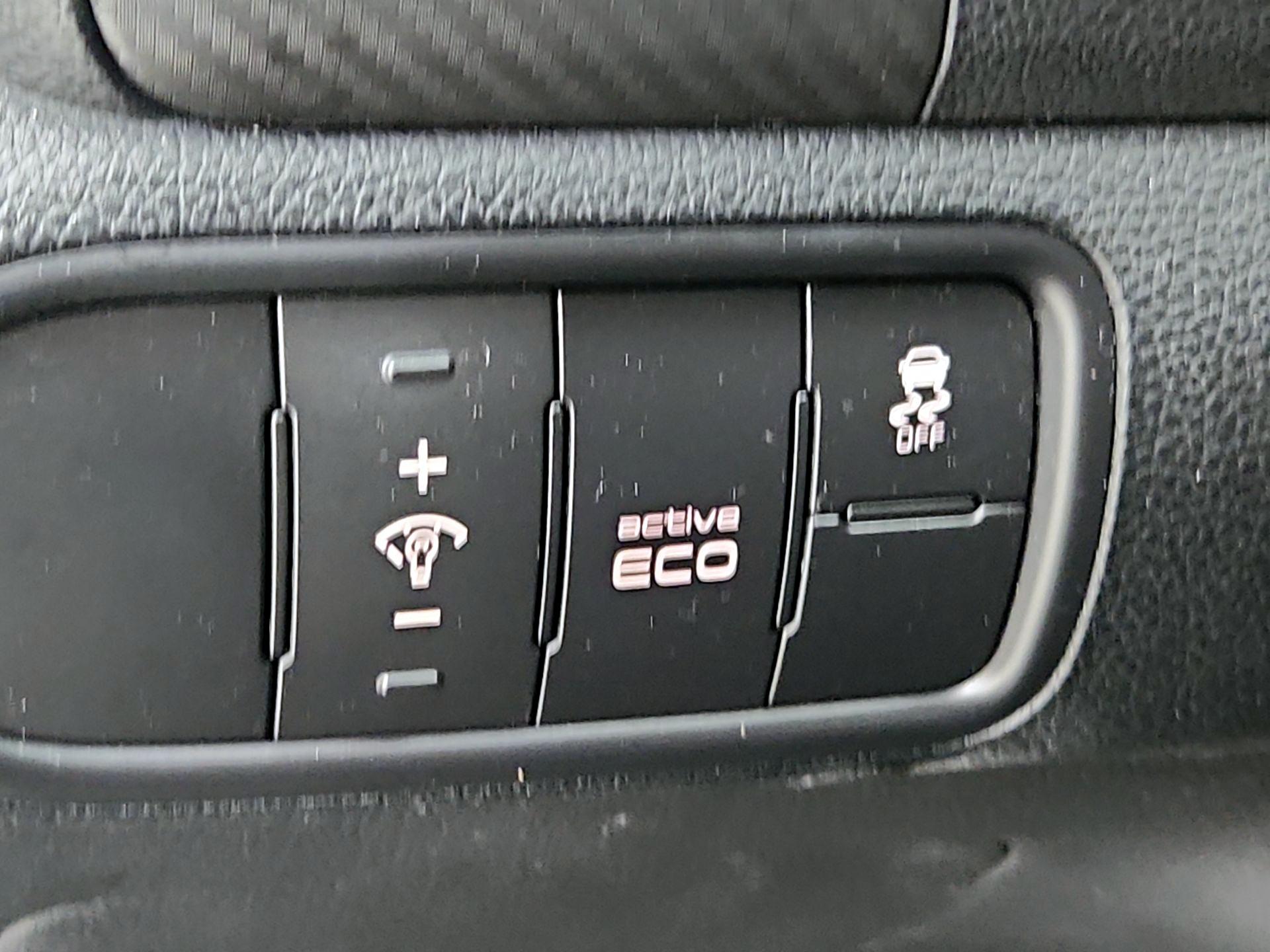 Thumbnail: 2014 Kia Forte - 13