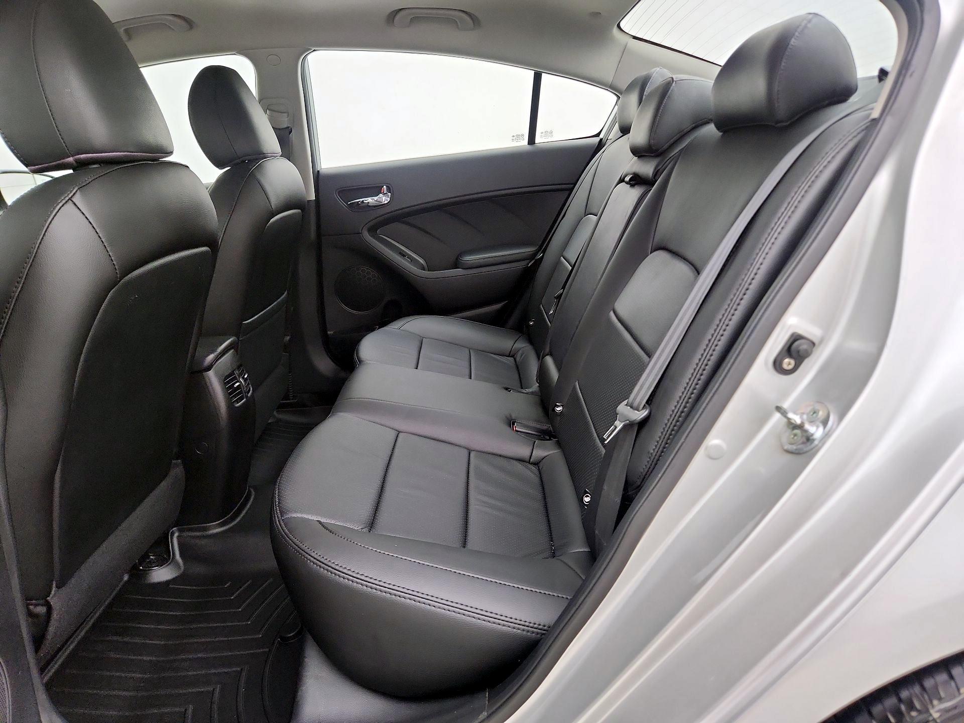 Thumbnail: 2014 Kia Forte - 19