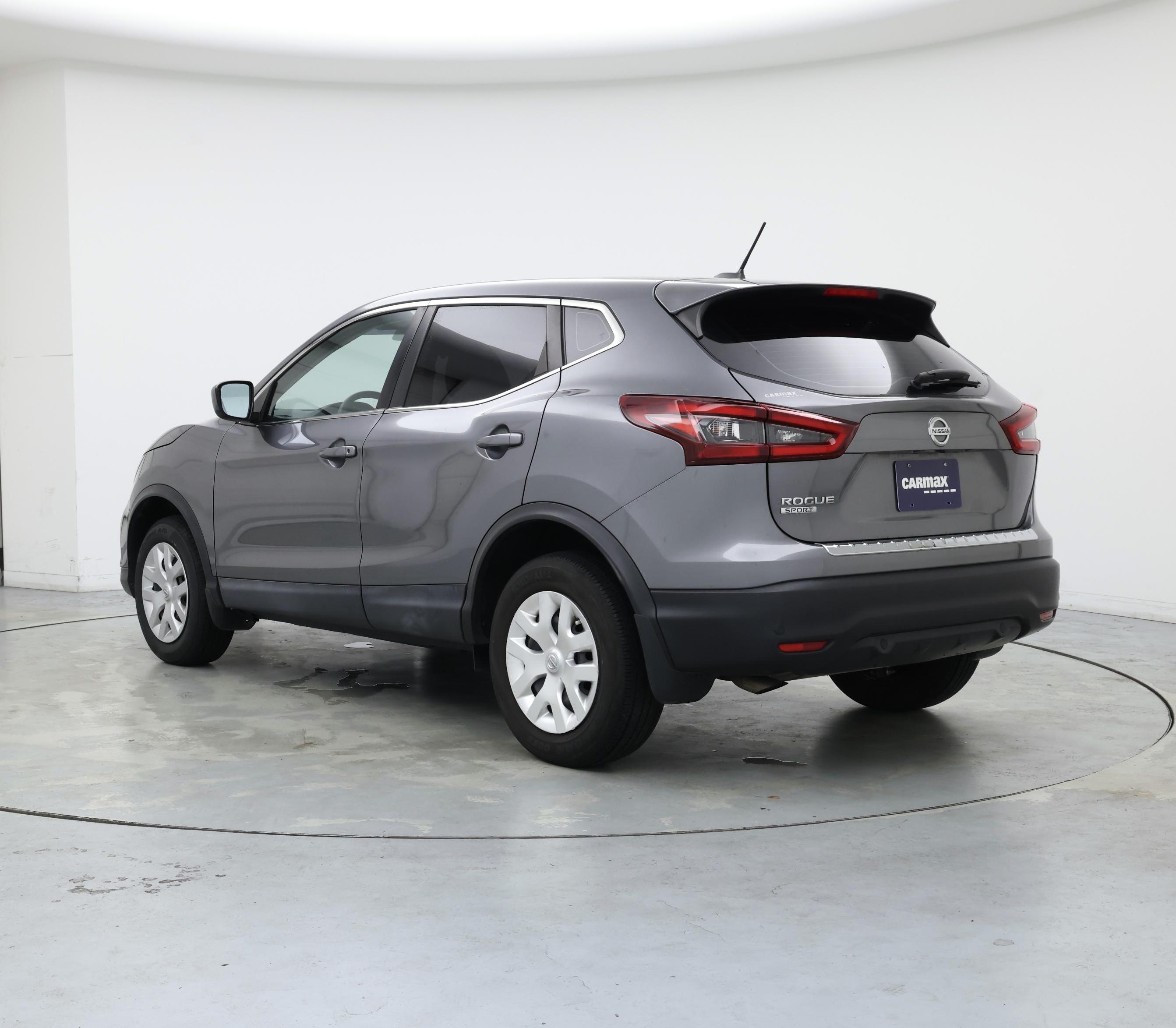 Thumbnail: 2020 Nissan Rogue Sport - 2