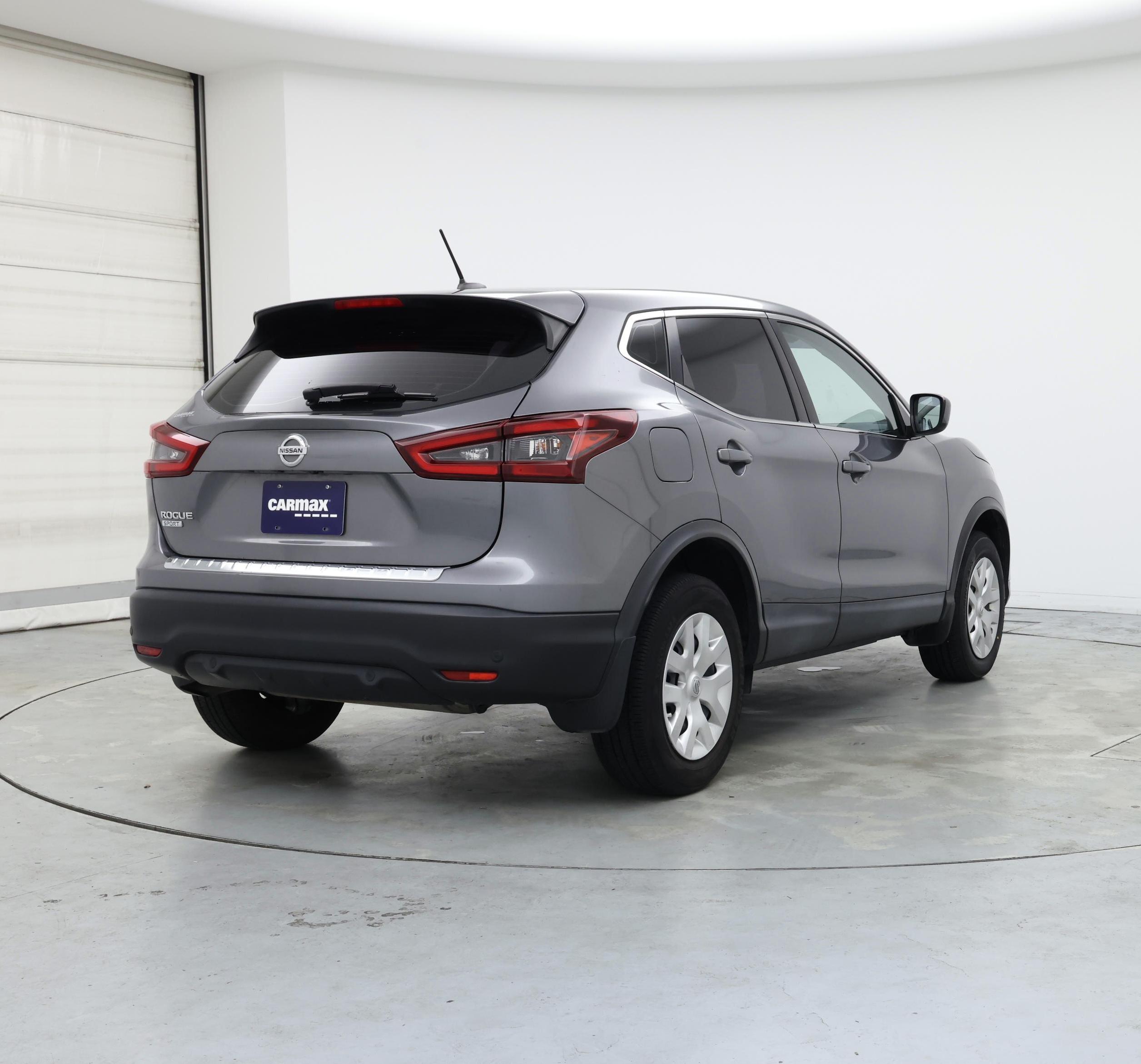 Thumbnail: 2020 Nissan Rogue Sport - 8