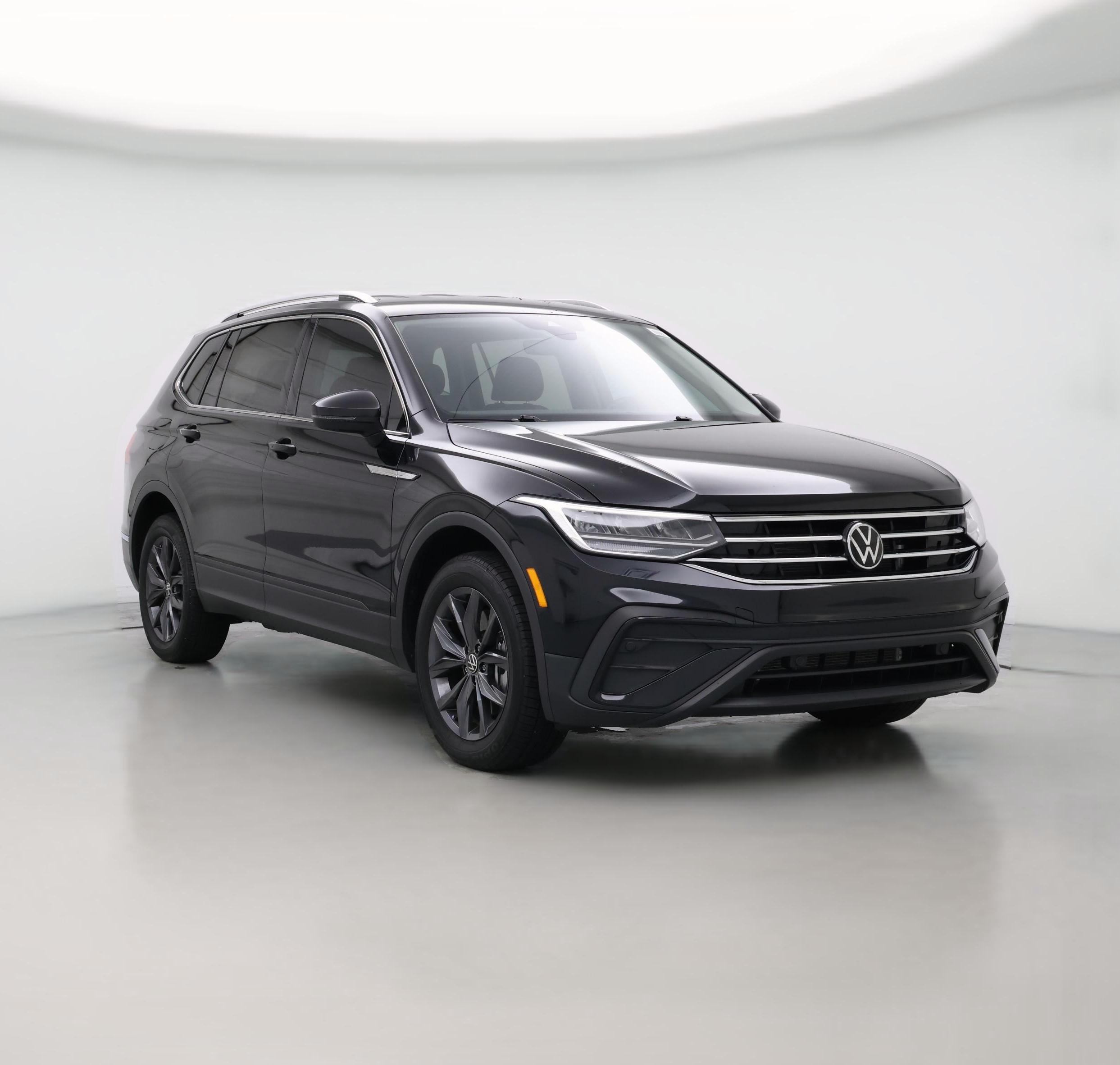 Thumbnail: 2023 Volkswagen Tiguan - 1