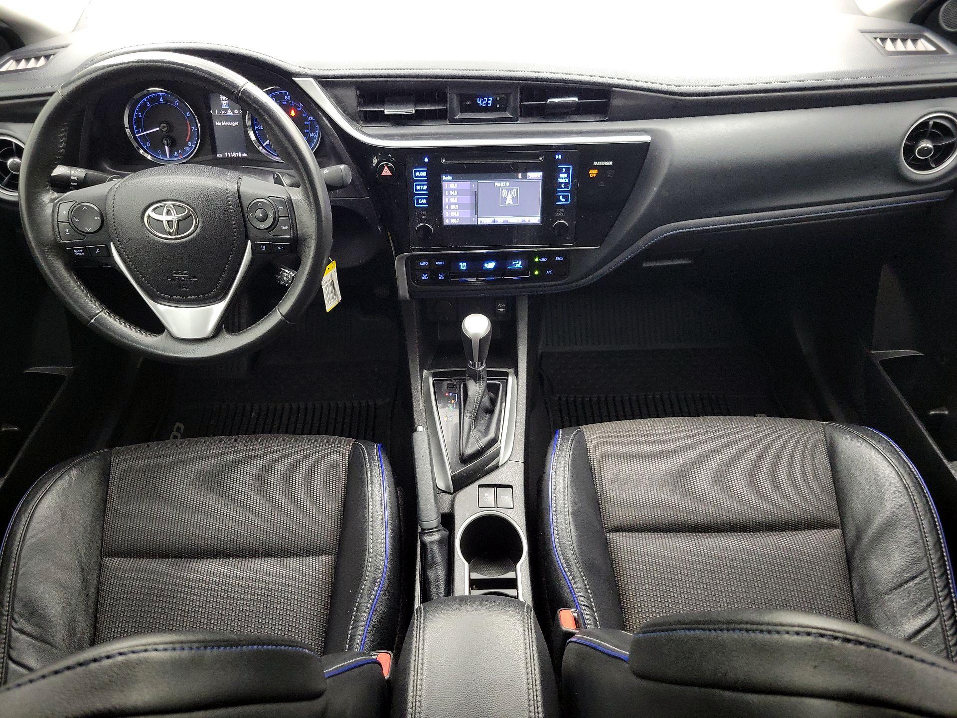 Thumbnail: 2017 Toyota Corolla - 9