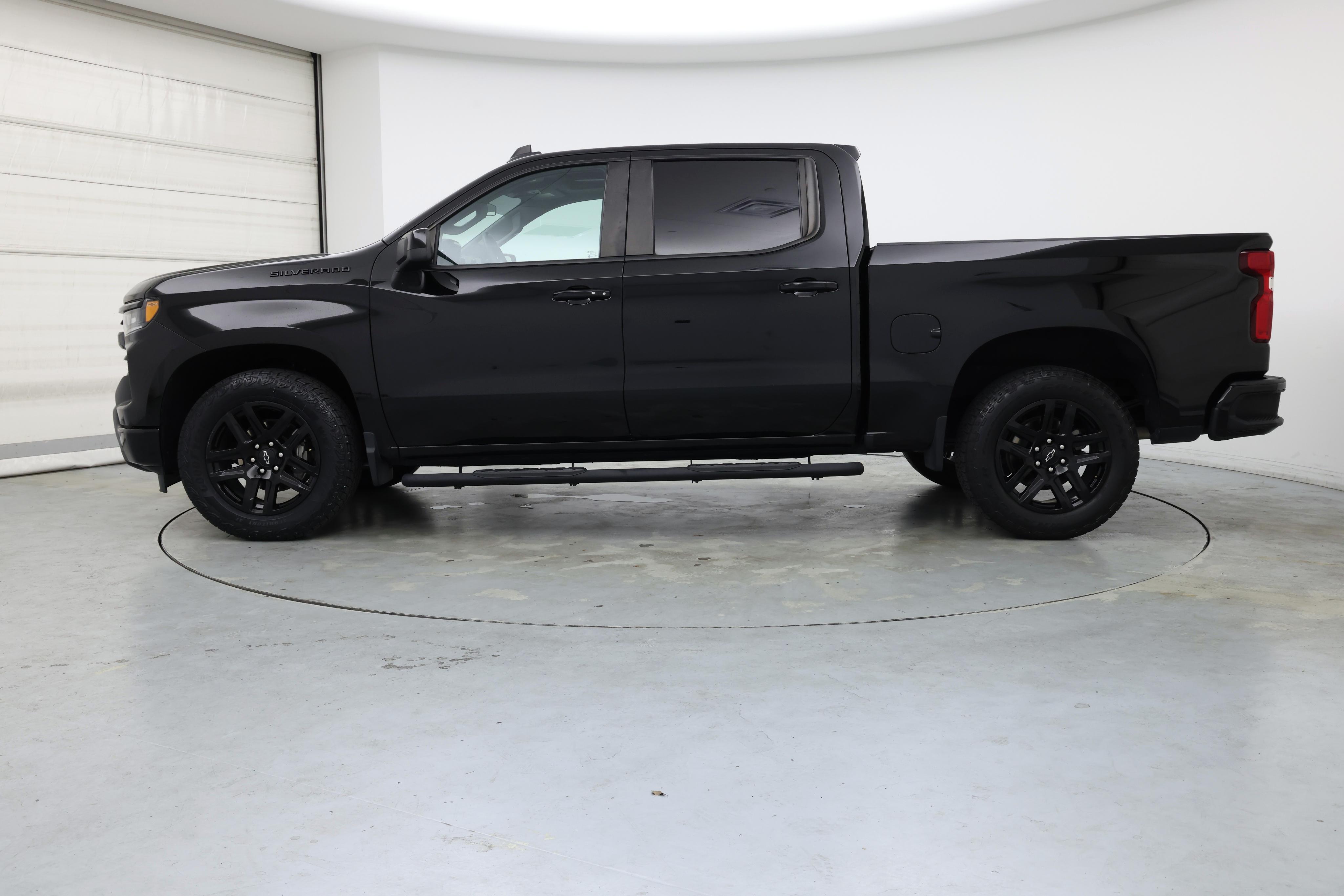Thumbnail: 2023 Chevrolet Silverado 1500 - 3