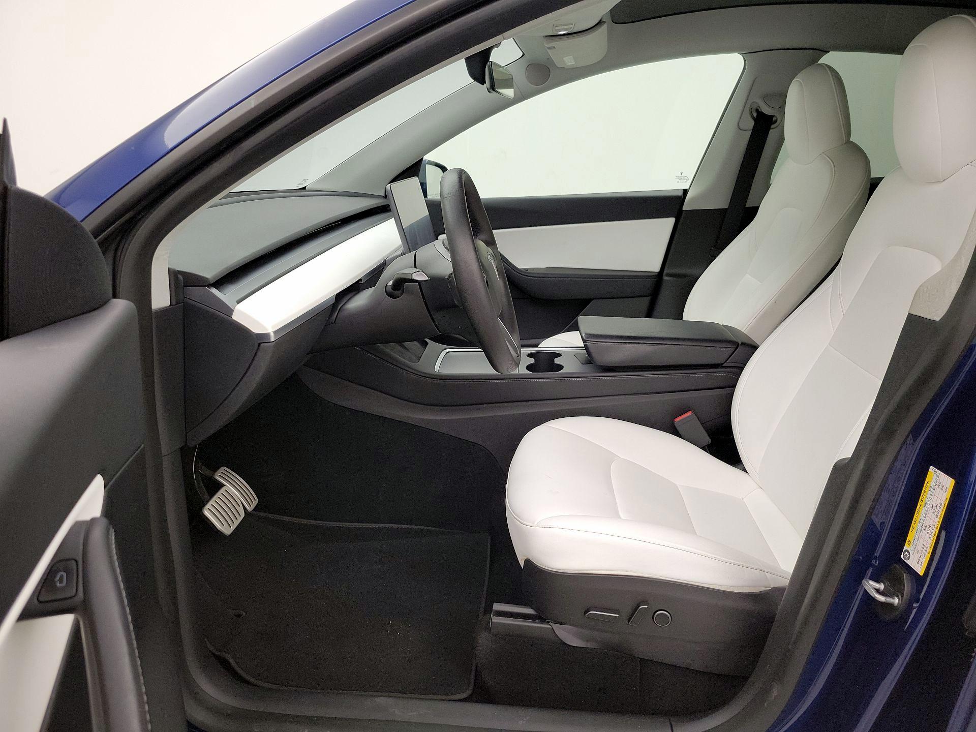 Thumbnail: 2022 Tesla Model Y - 11
