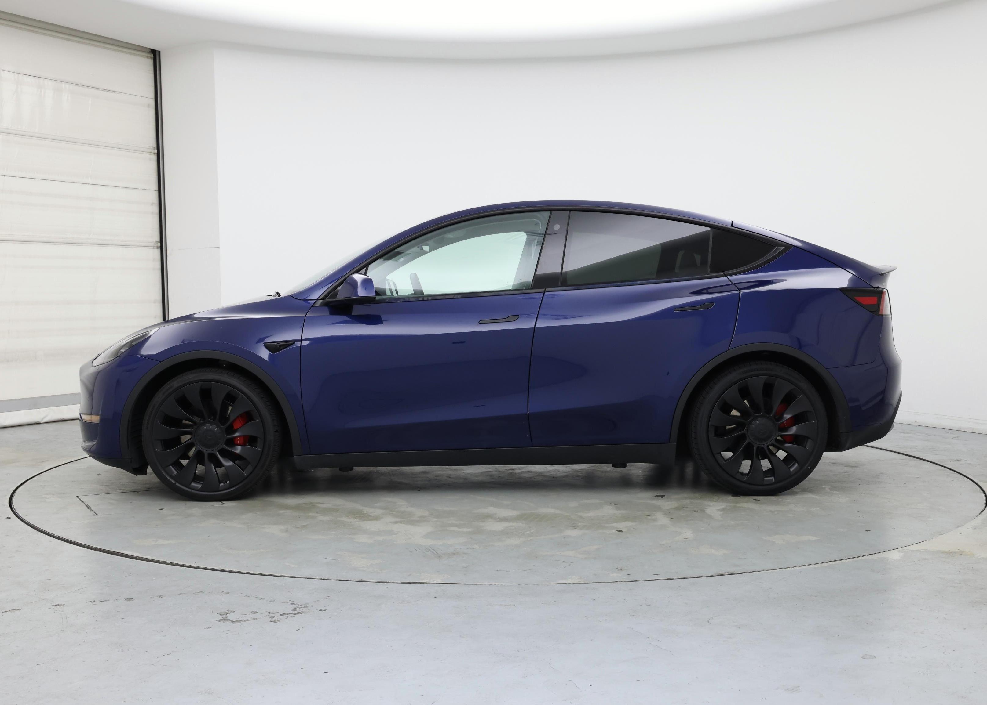 Thumbnail: 2022 Tesla Model Y - 3