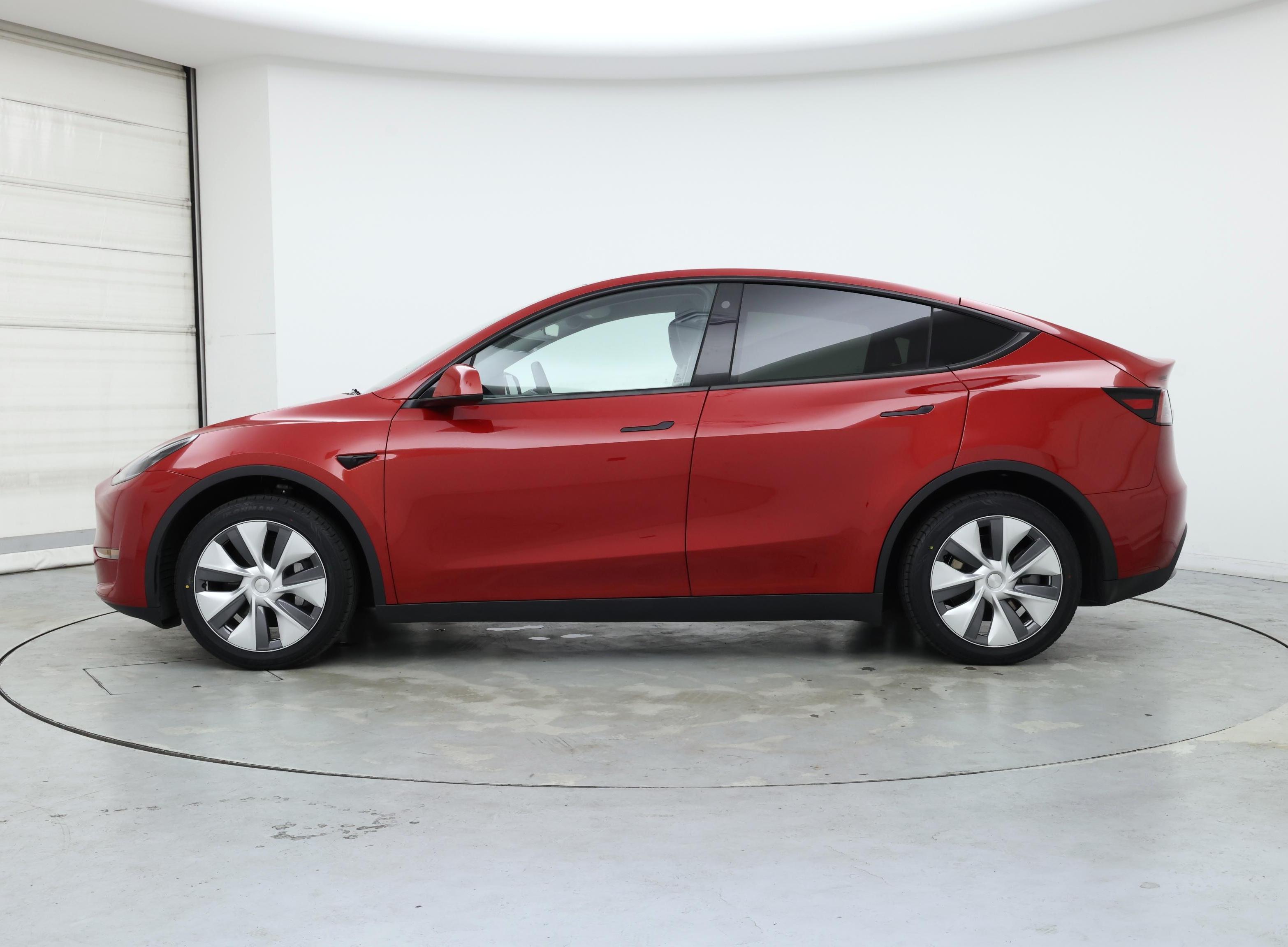 Thumbnail: 2023 Tesla Model Y - 3