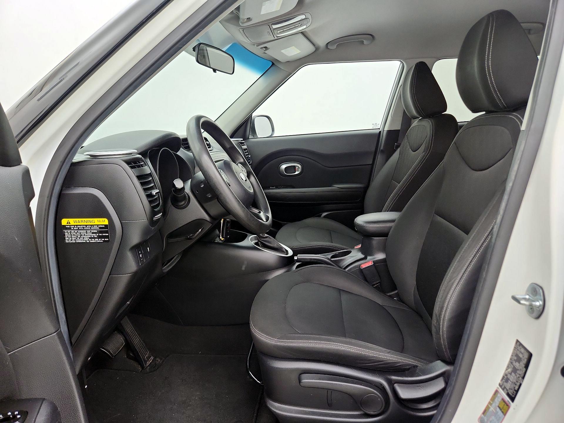 Thumbnail: 2015 Kia Soul - 11