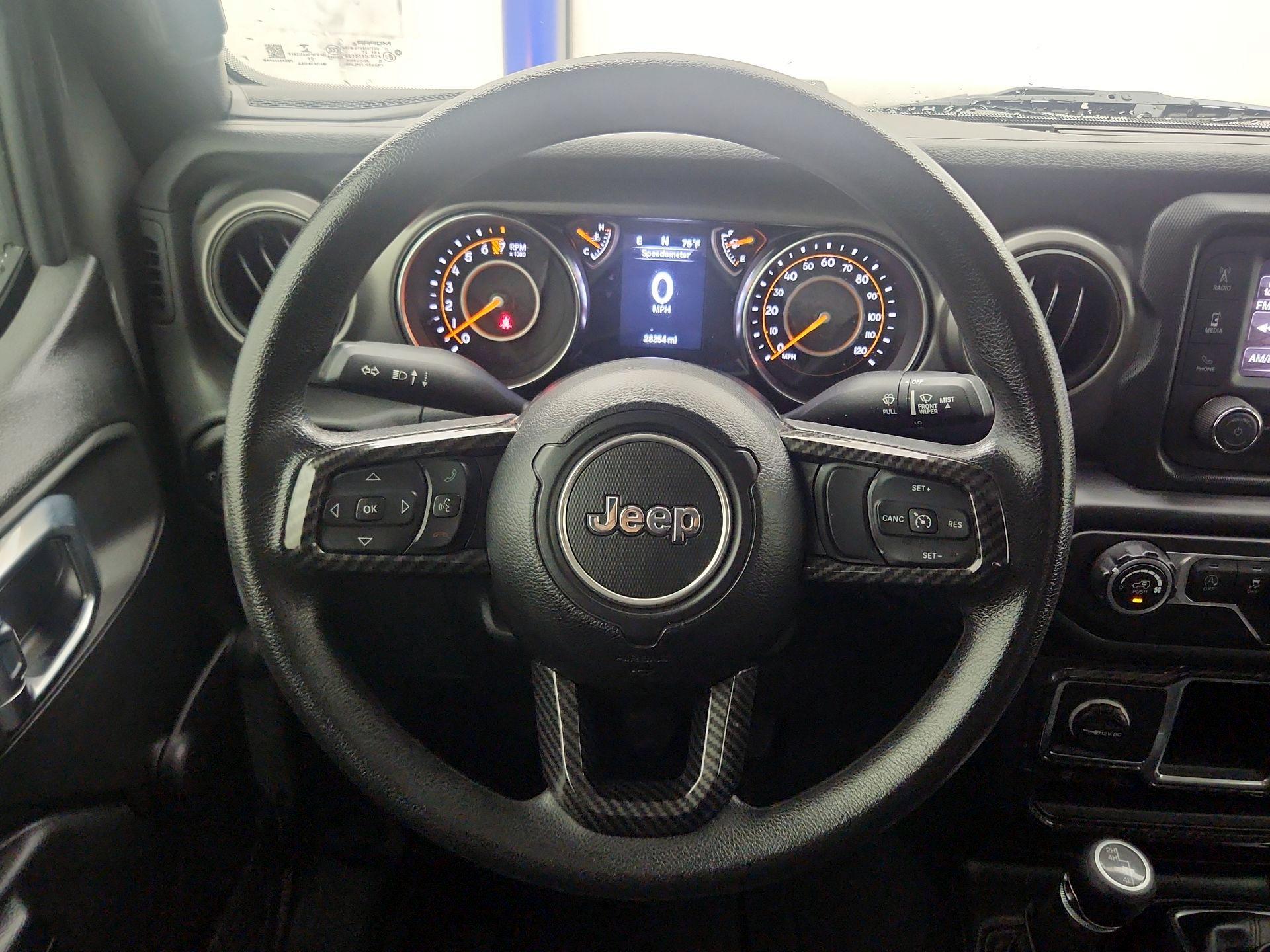 Thumbnail: 2021 Jeep Gladiator - 10