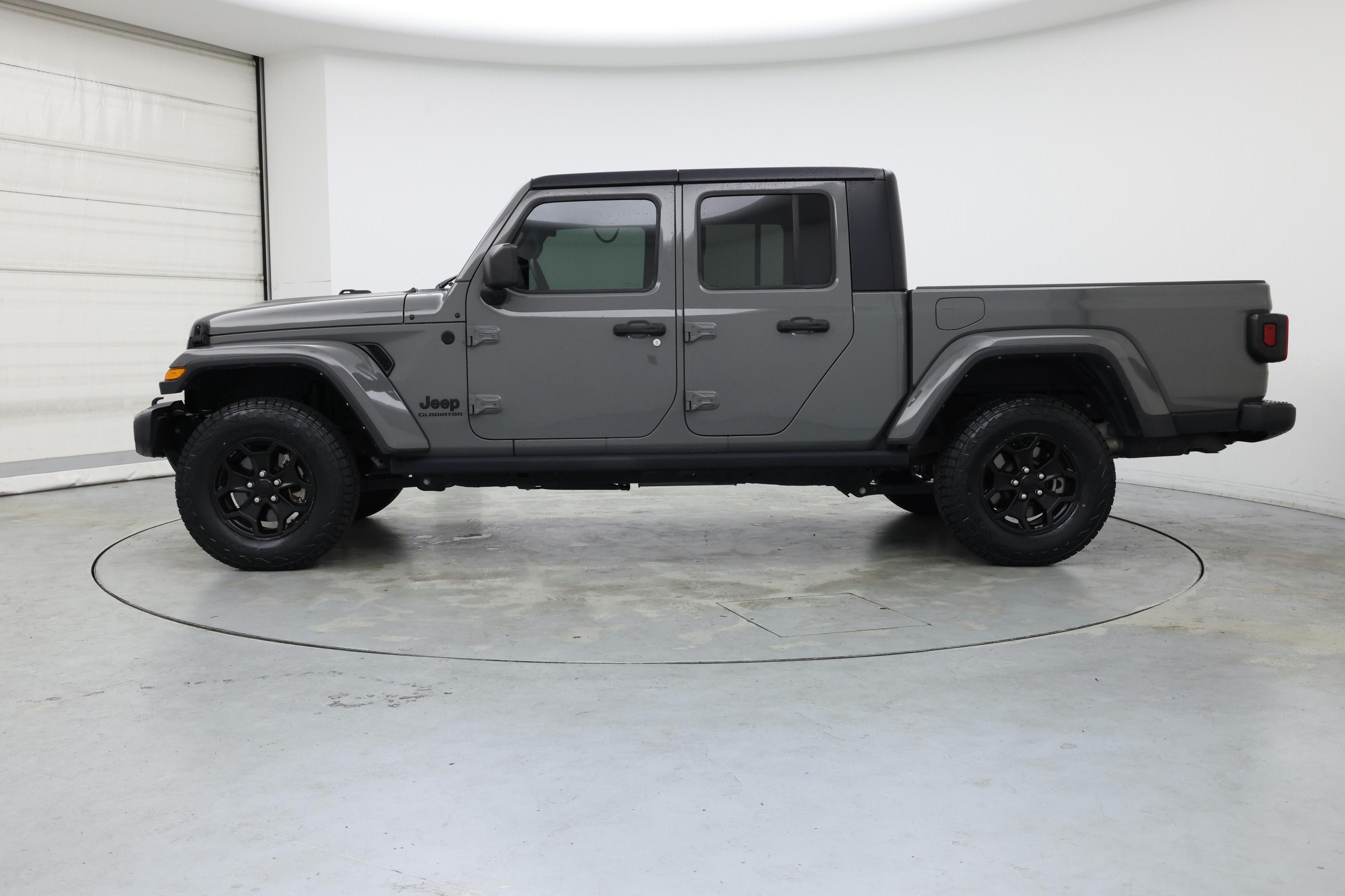 Thumbnail: 2021 Jeep Gladiator - 3