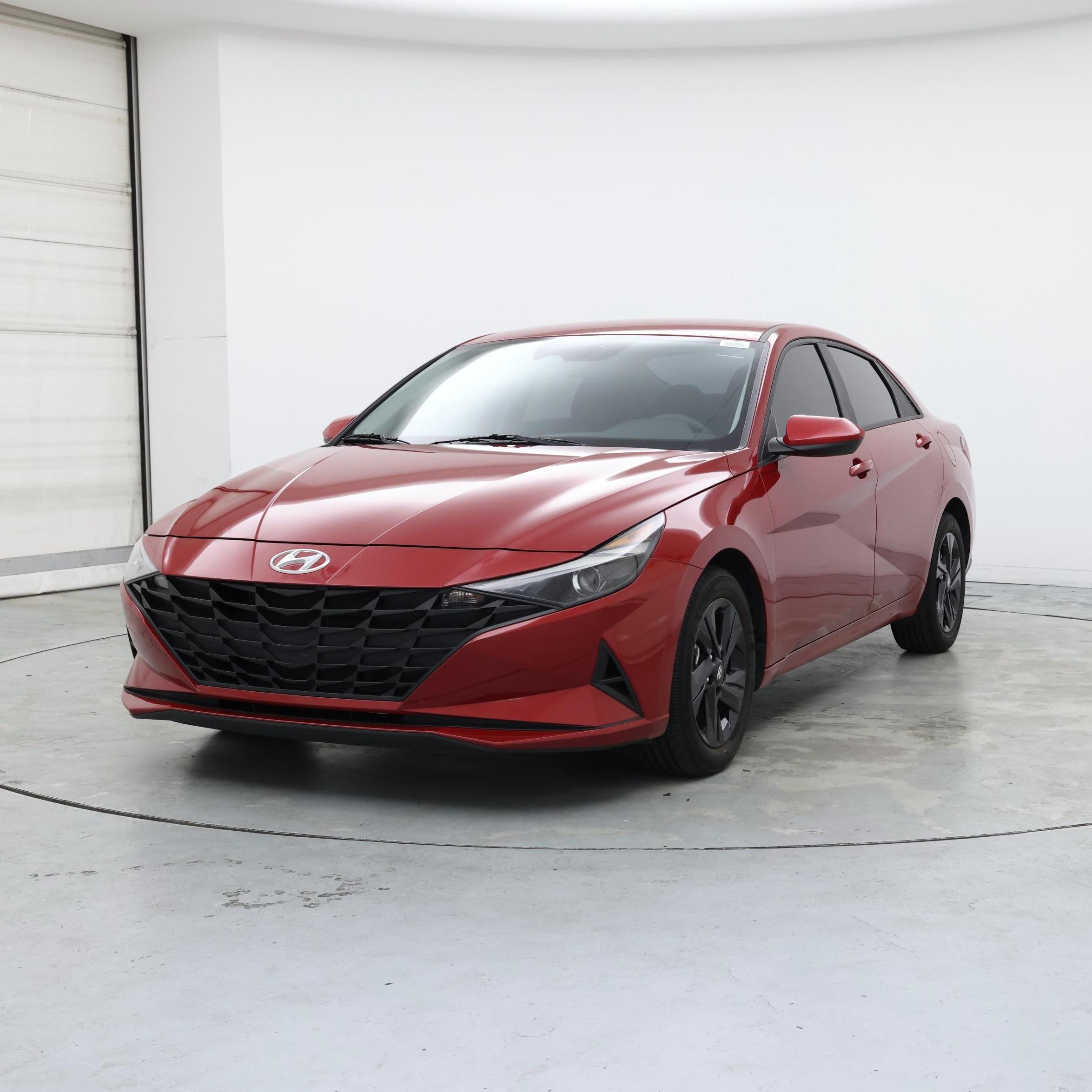 Thumbnail: 2023 Hyundai Elantra - 4