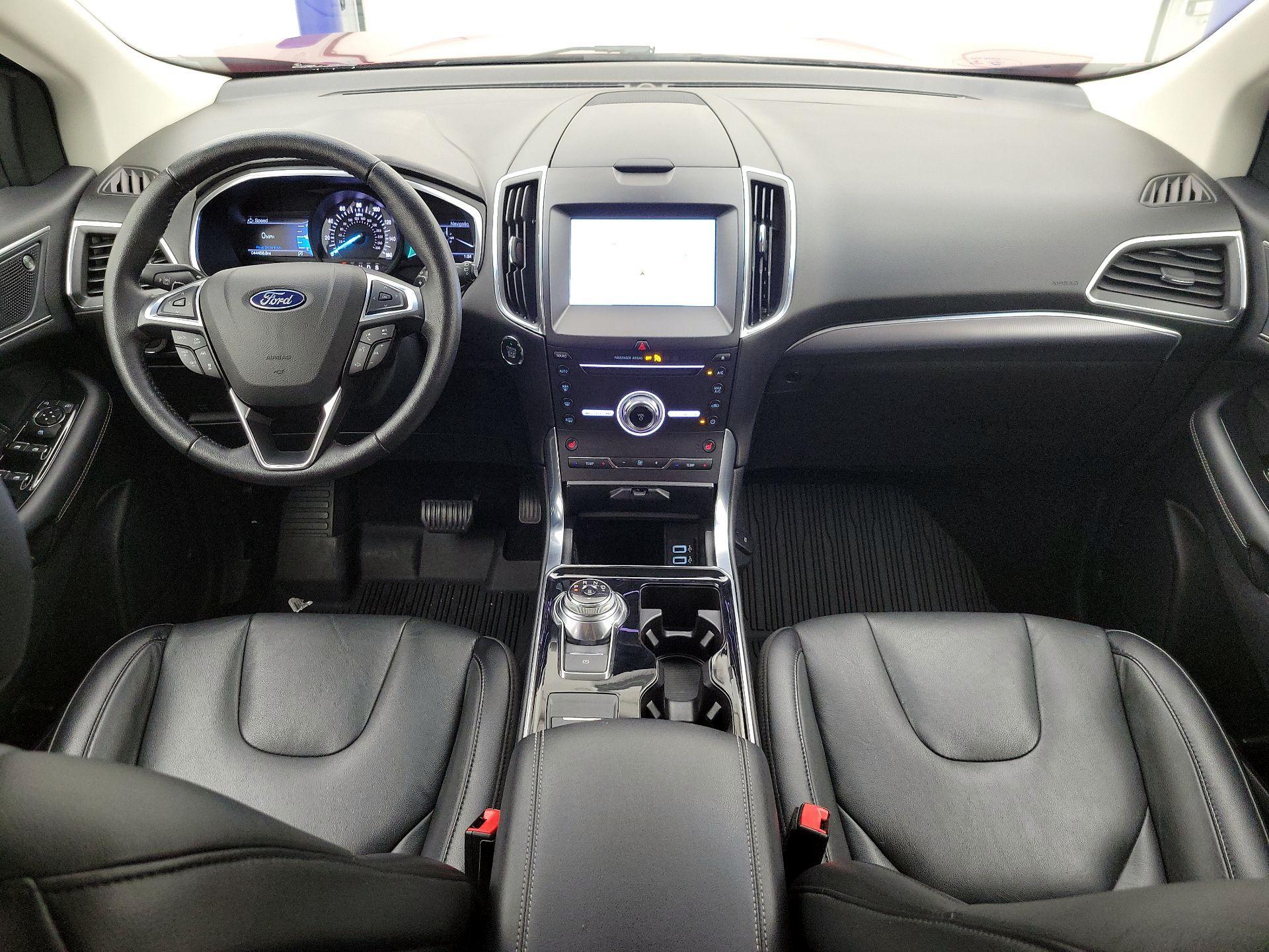 Thumbnail: 2019 Ford Edge - 9