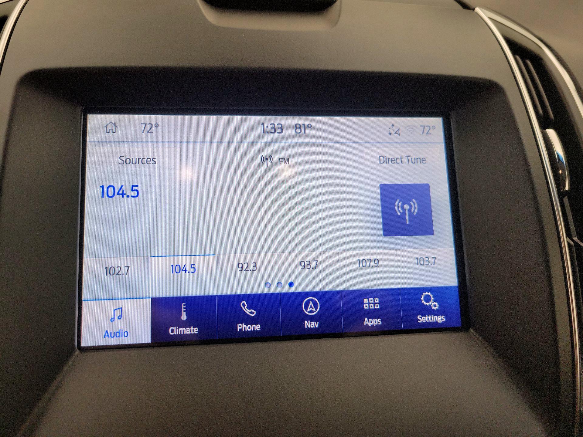 Thumbnail: 2019 Ford Edge - 16