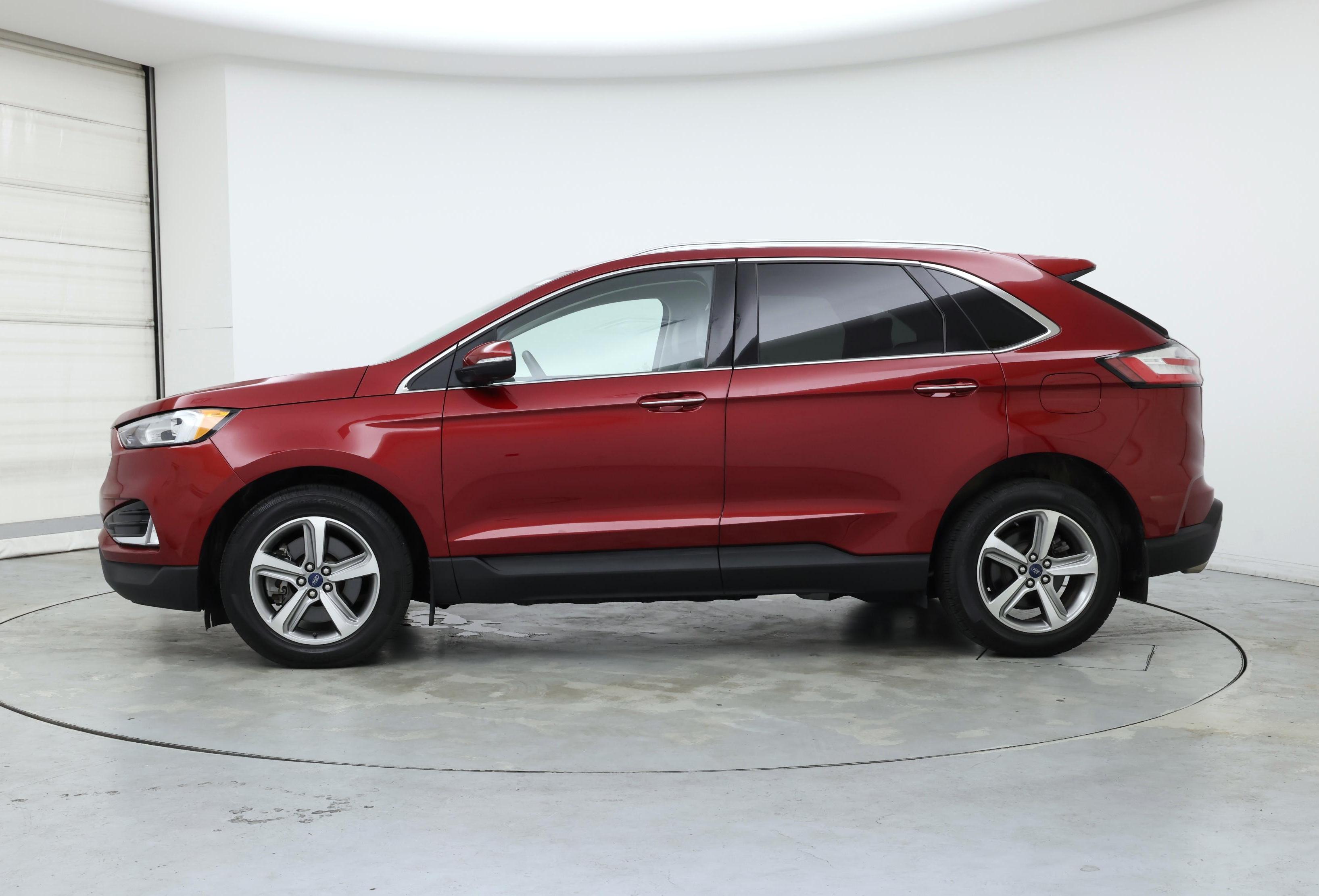 Thumbnail: 2019 Ford Edge - 3