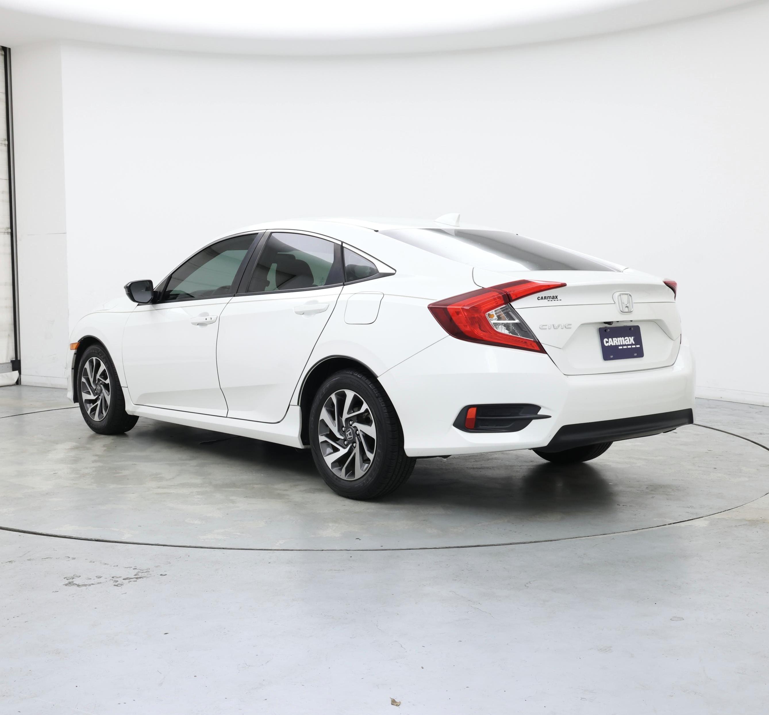 Thumbnail: 2018 Honda Civic - 2