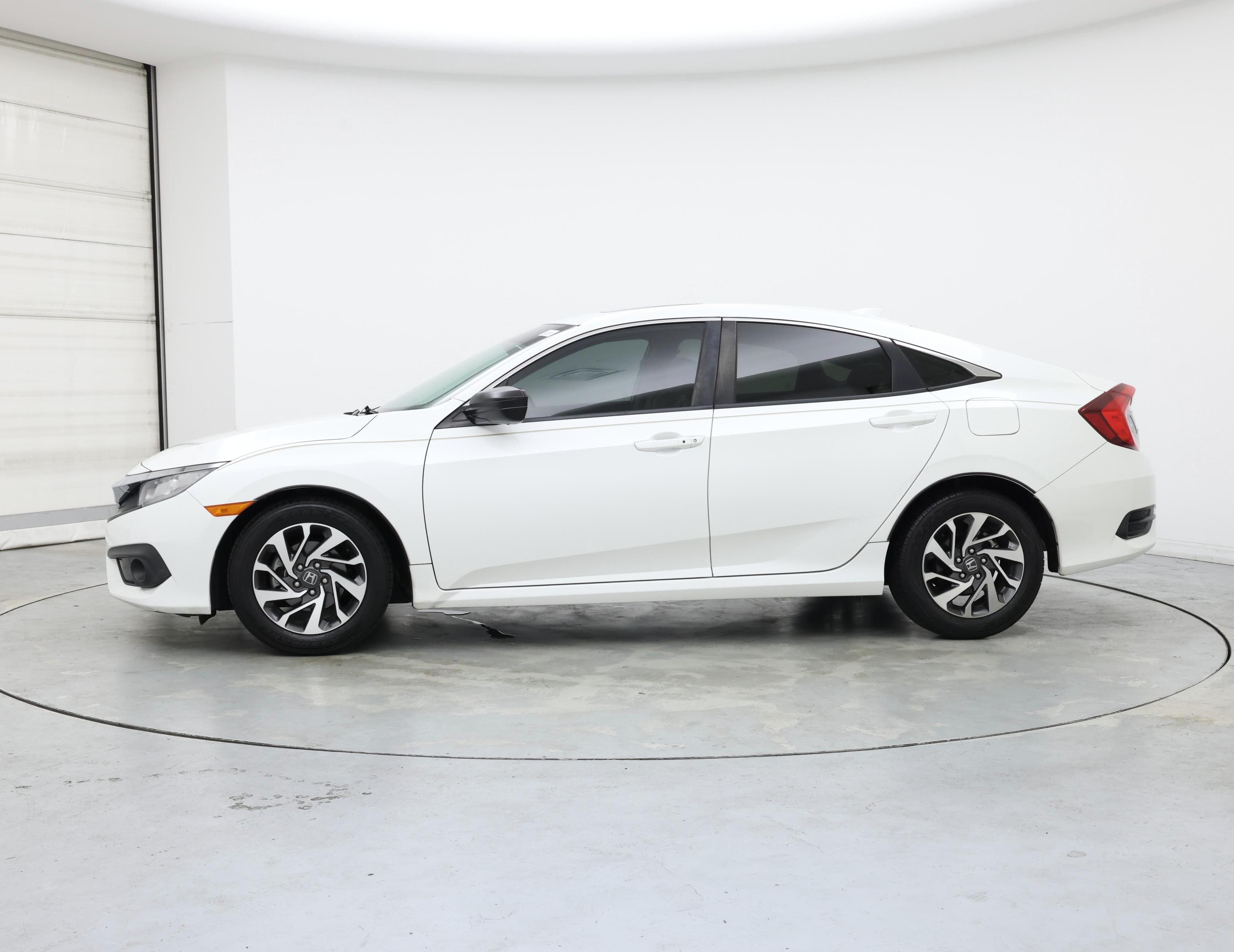 Thumbnail: 2018 Honda Civic - 3