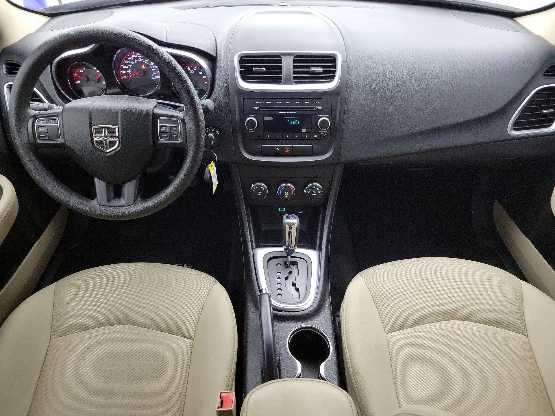 Thumbnail: 2014 Dodge Avenger - 9