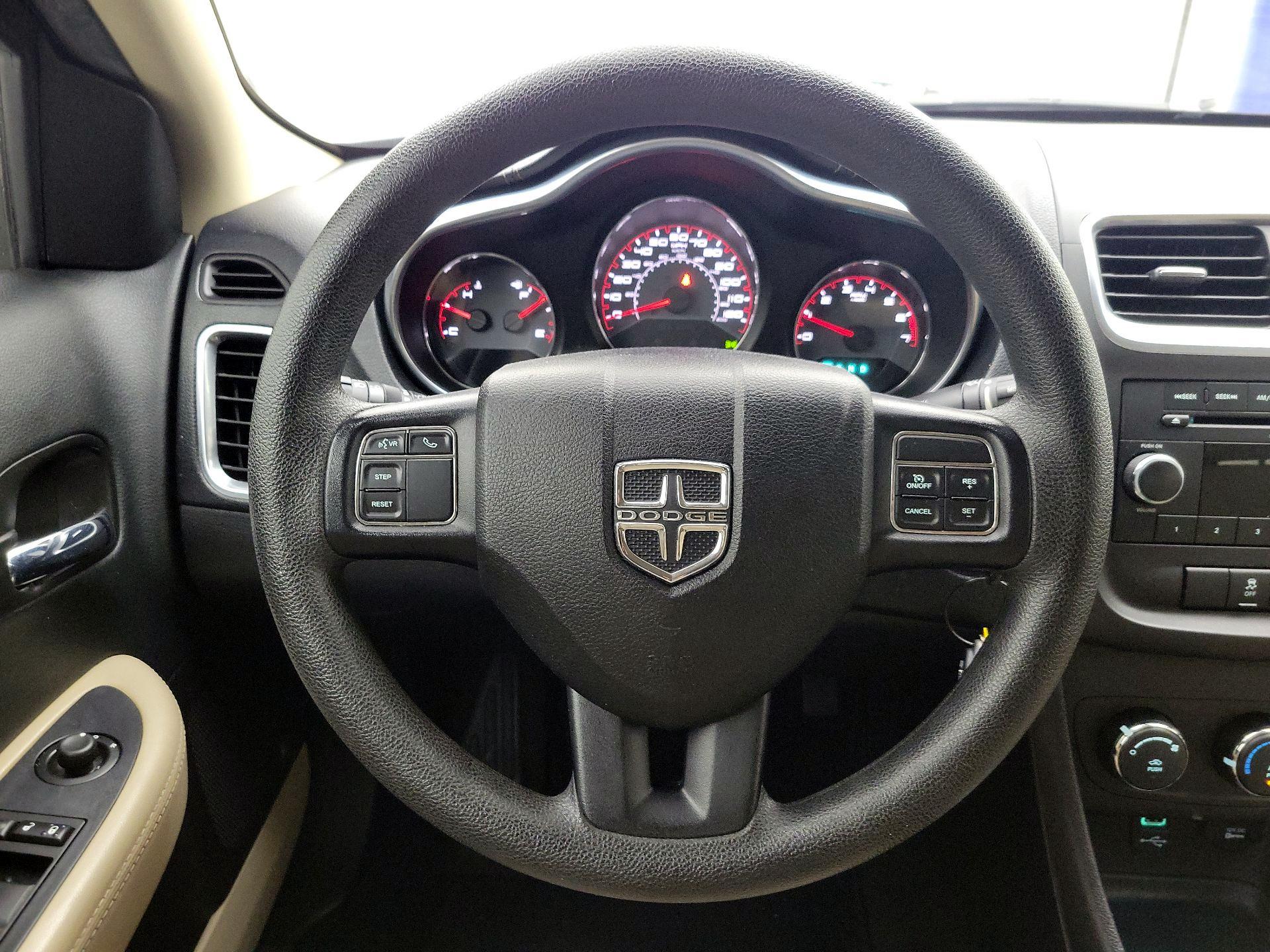 Thumbnail: 2014 Dodge Avenger - 10
