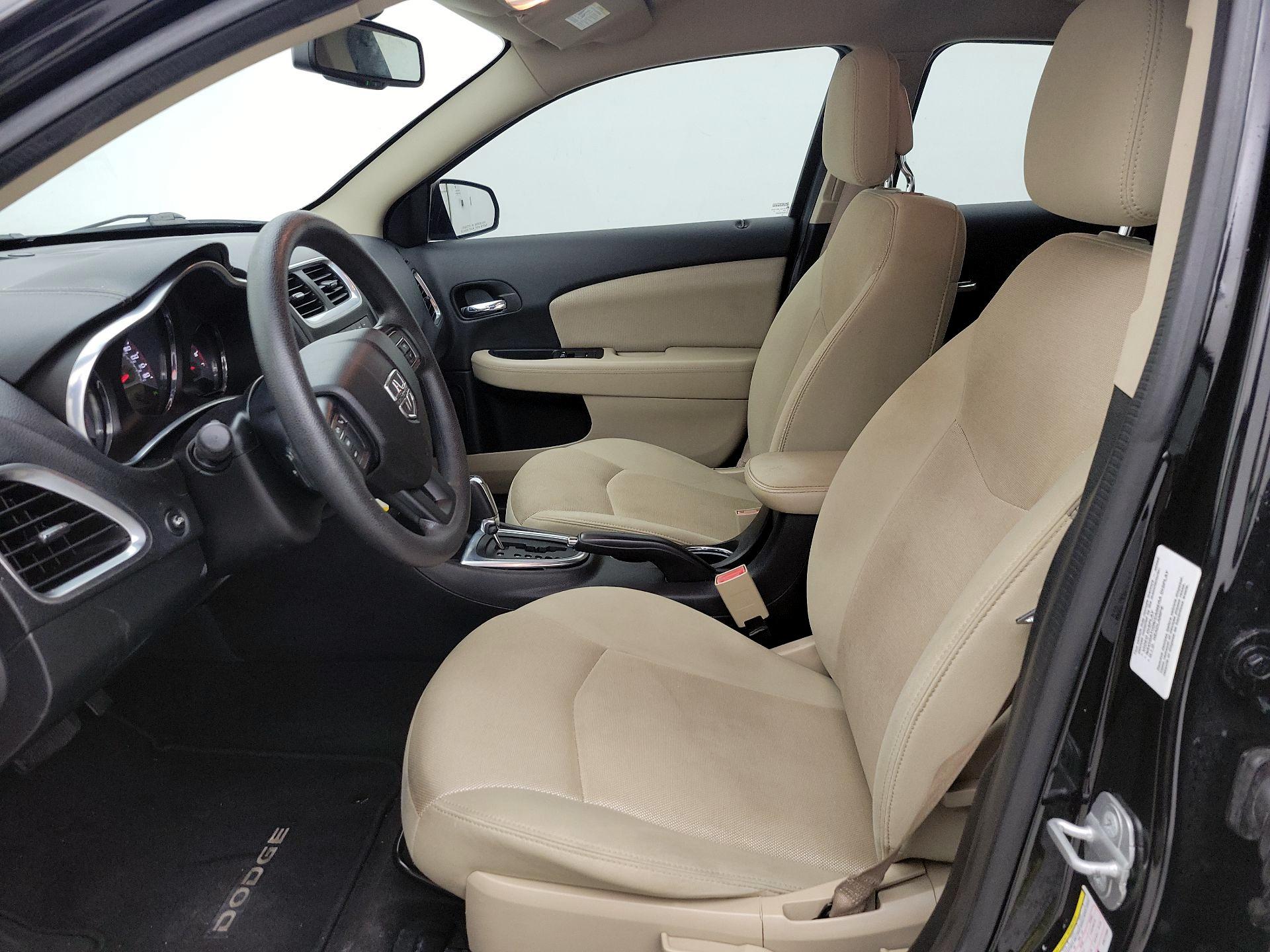 Thumbnail: 2014 Dodge Avenger - 11
