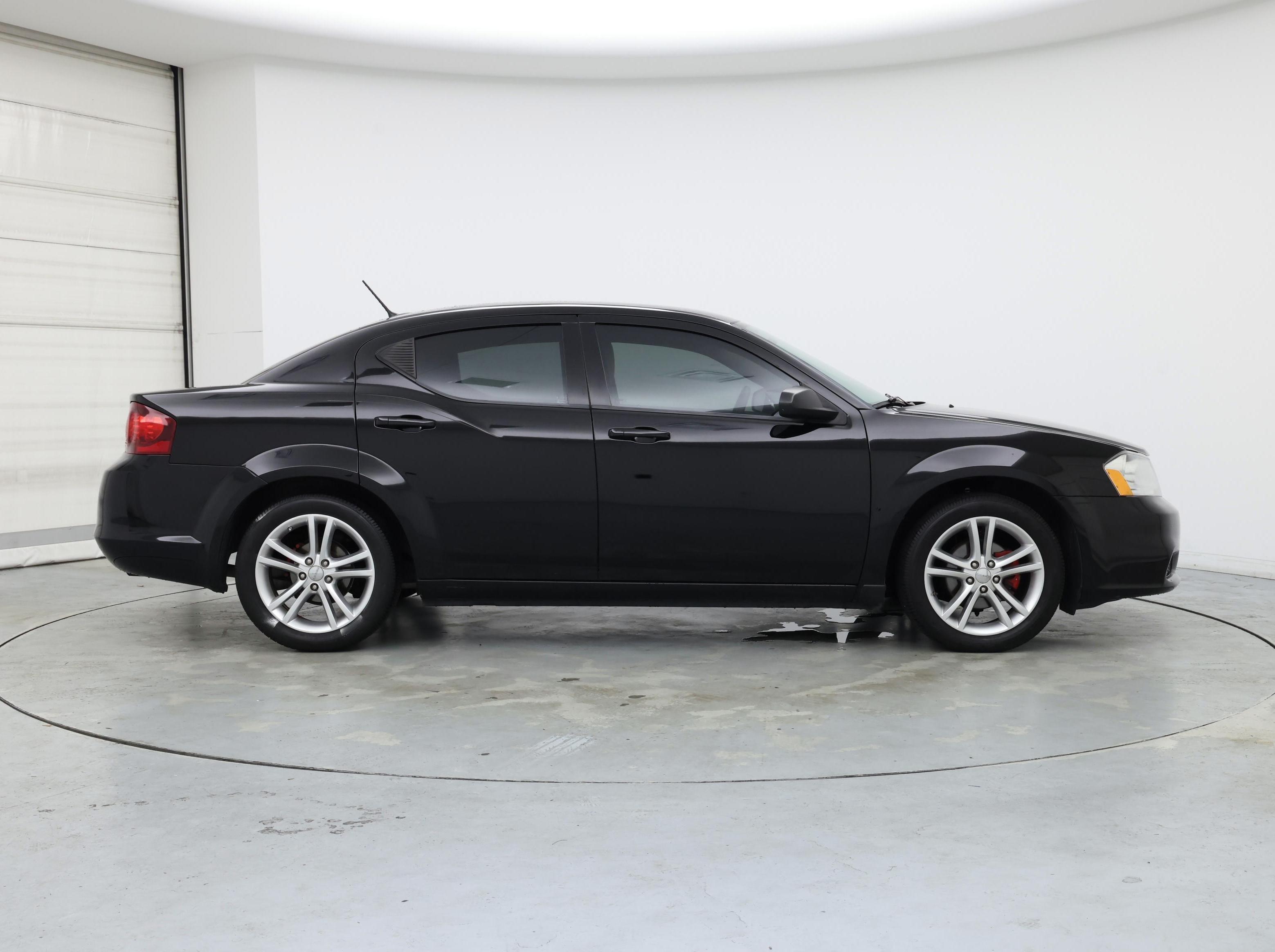 Thumbnail: 2014 Dodge Avenger - 7