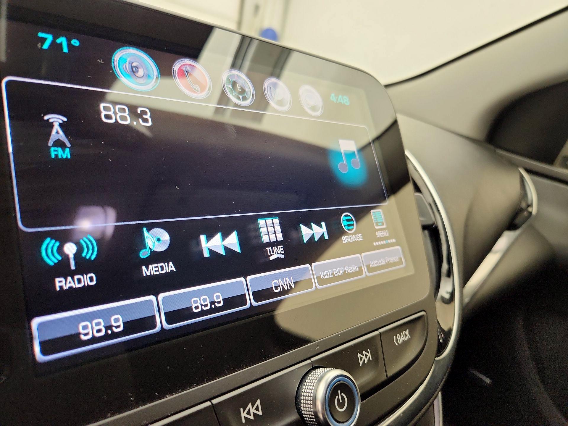 Thumbnail: 2017 Chevrolet Volt - 15