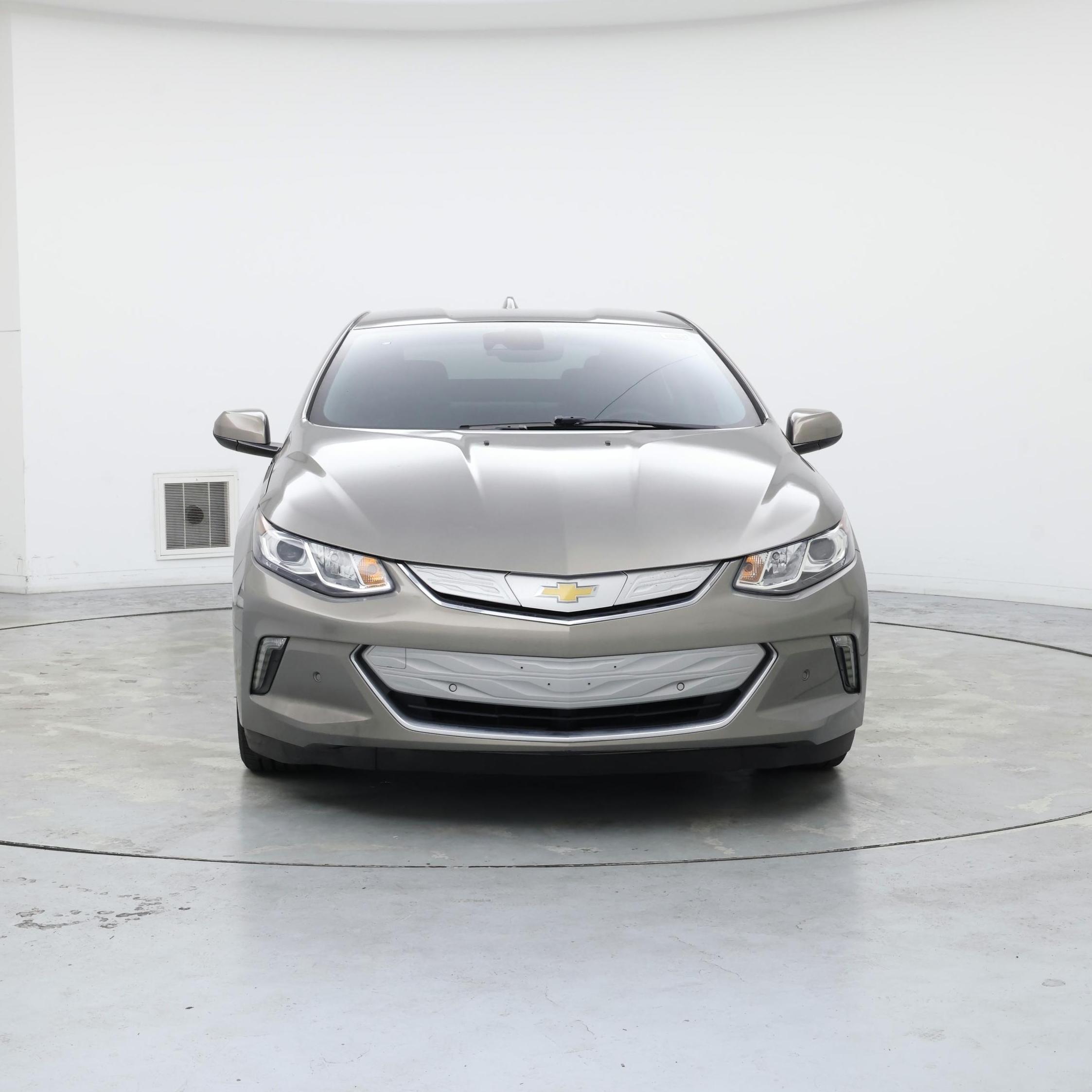 Thumbnail: 2017 Chevrolet Volt - 5