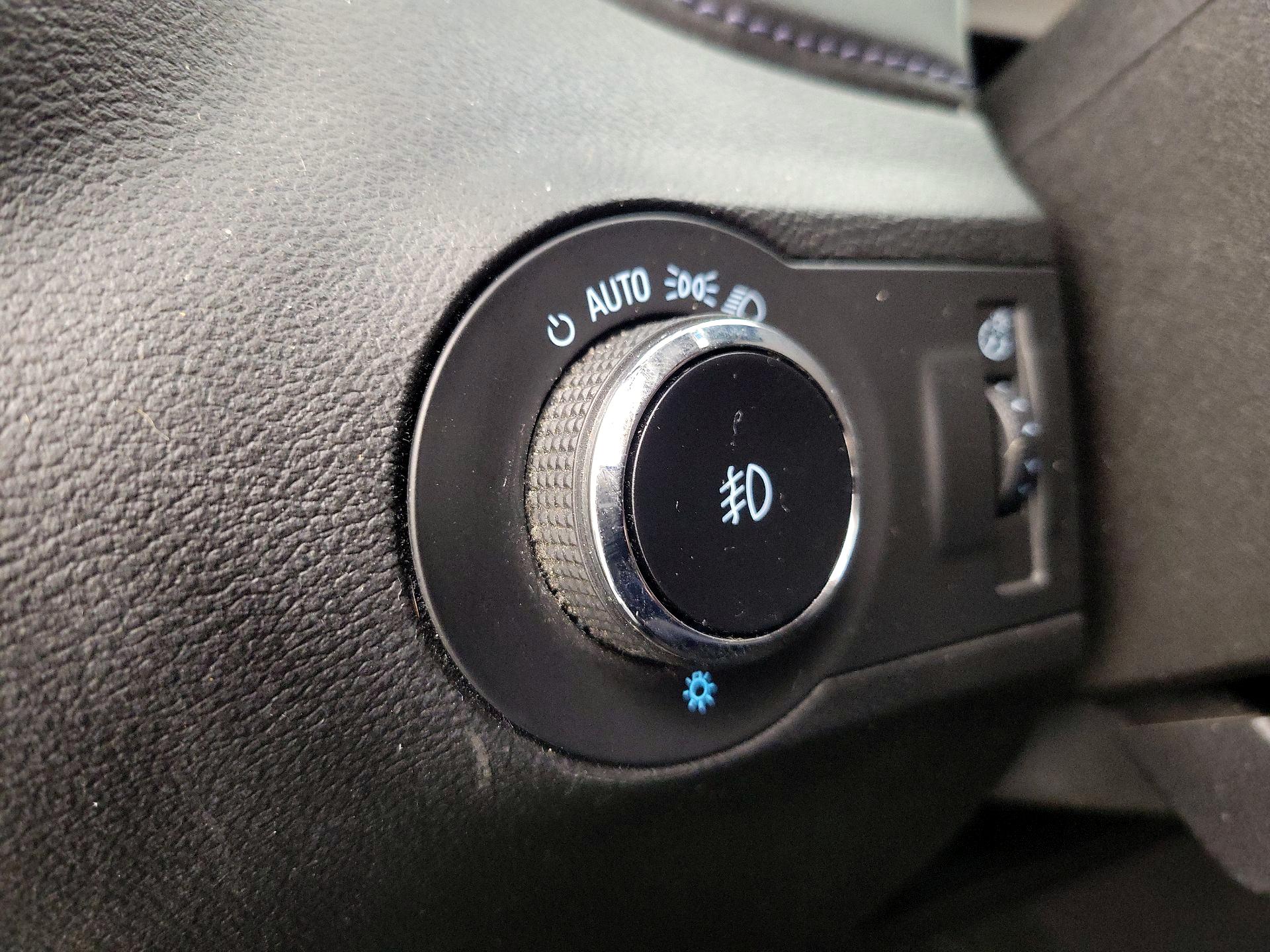 Thumbnail: 2014 Chevrolet Camaro - 13