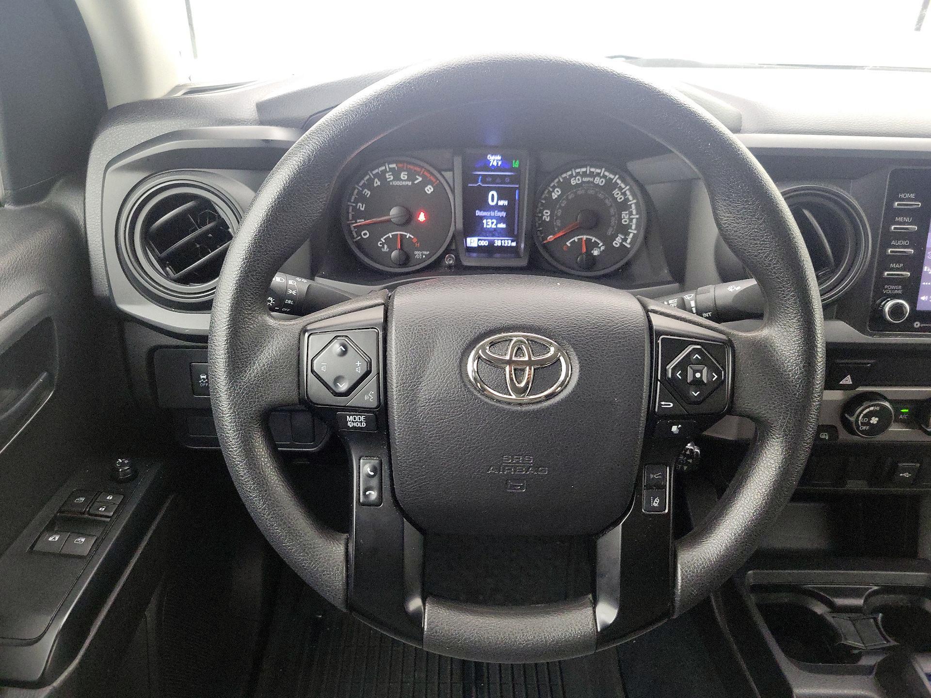 Thumbnail: 2022 Toyota Tacoma - 10