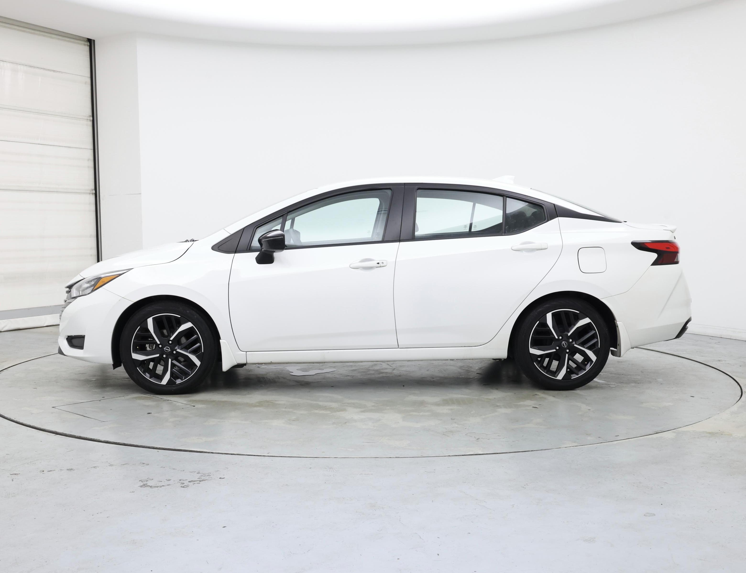 Thumbnail: 2023 Nissan Versa - 3