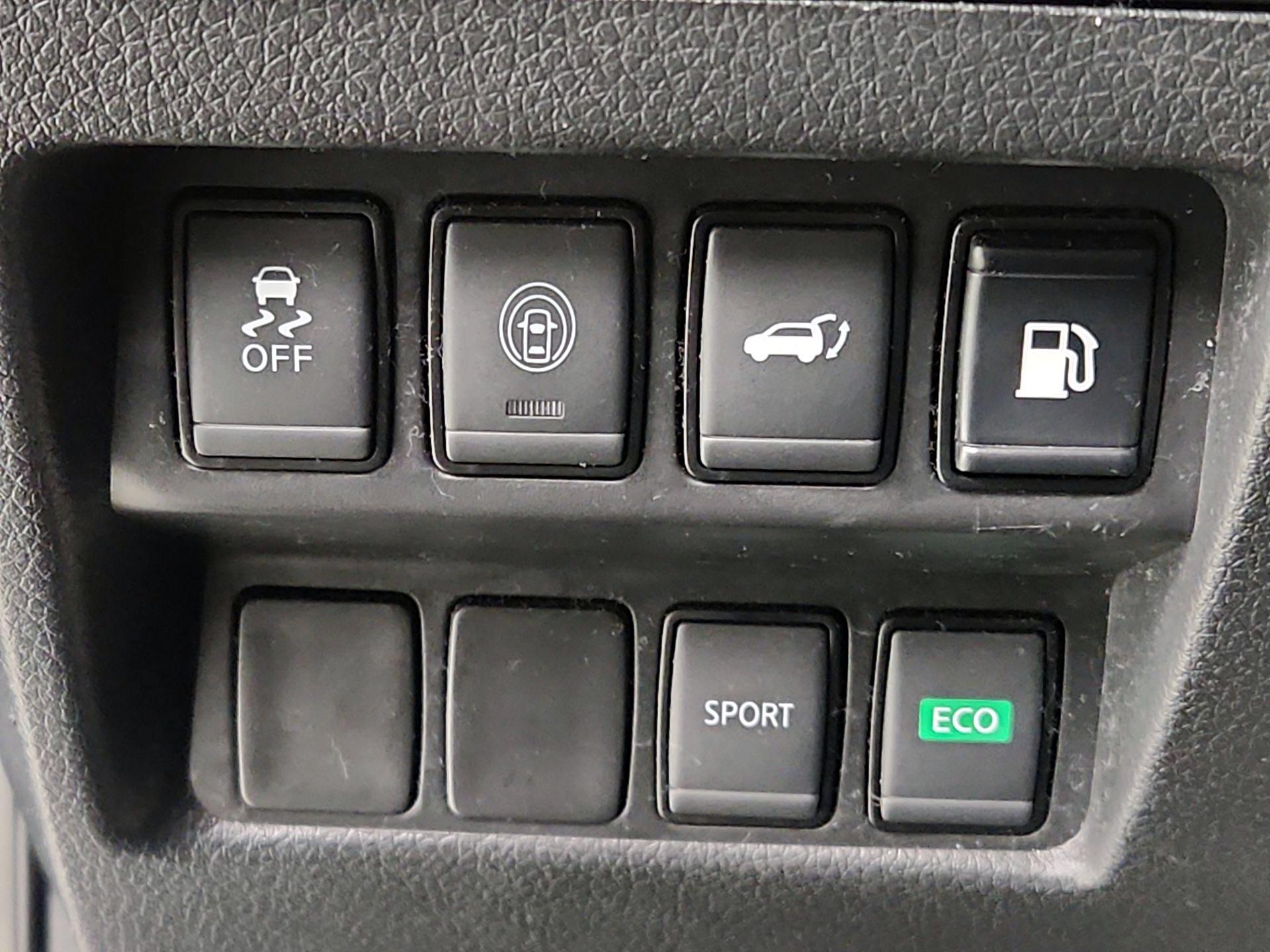 Thumbnail: 2019 Nissan Rogue - 13