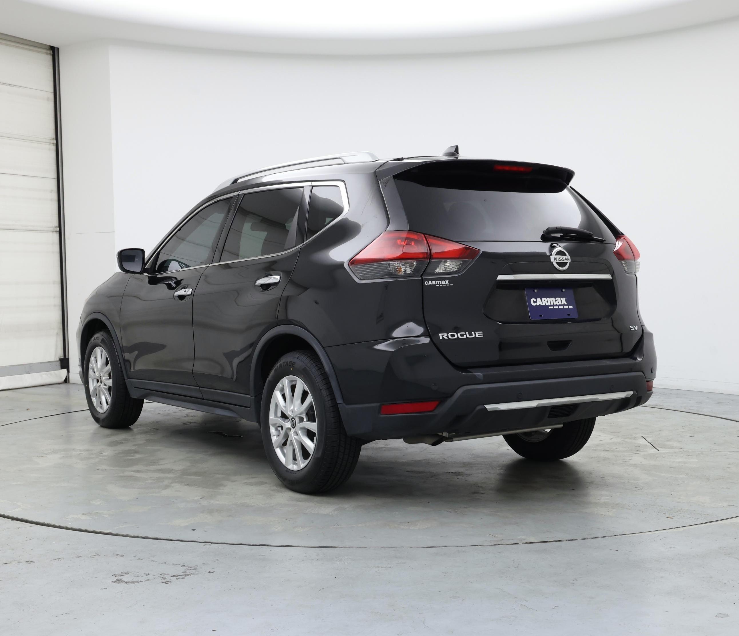 Thumbnail: 2019 Nissan Rogue - 2
