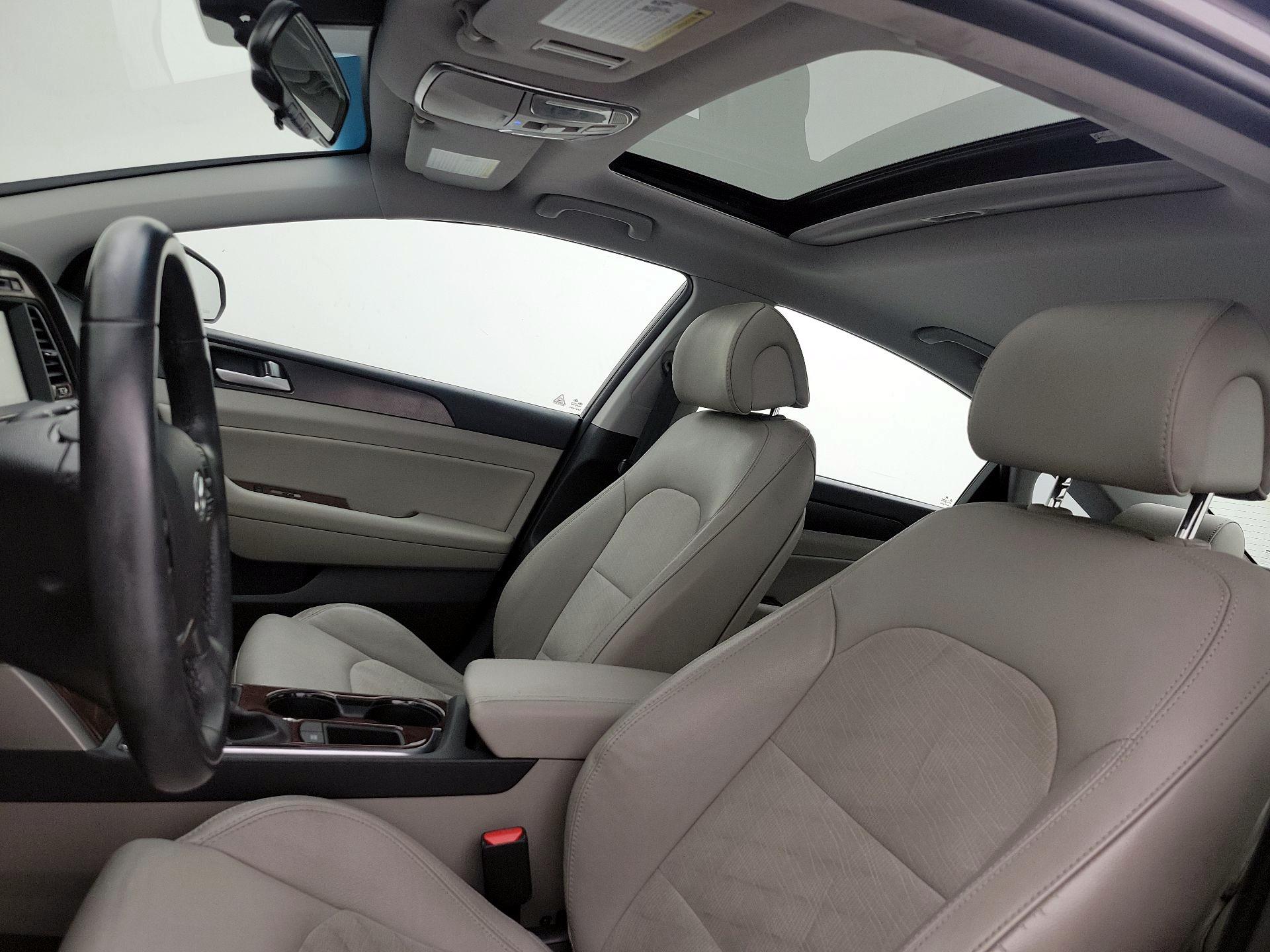 Thumbnail: 2017 Hyundai Sonata - 19