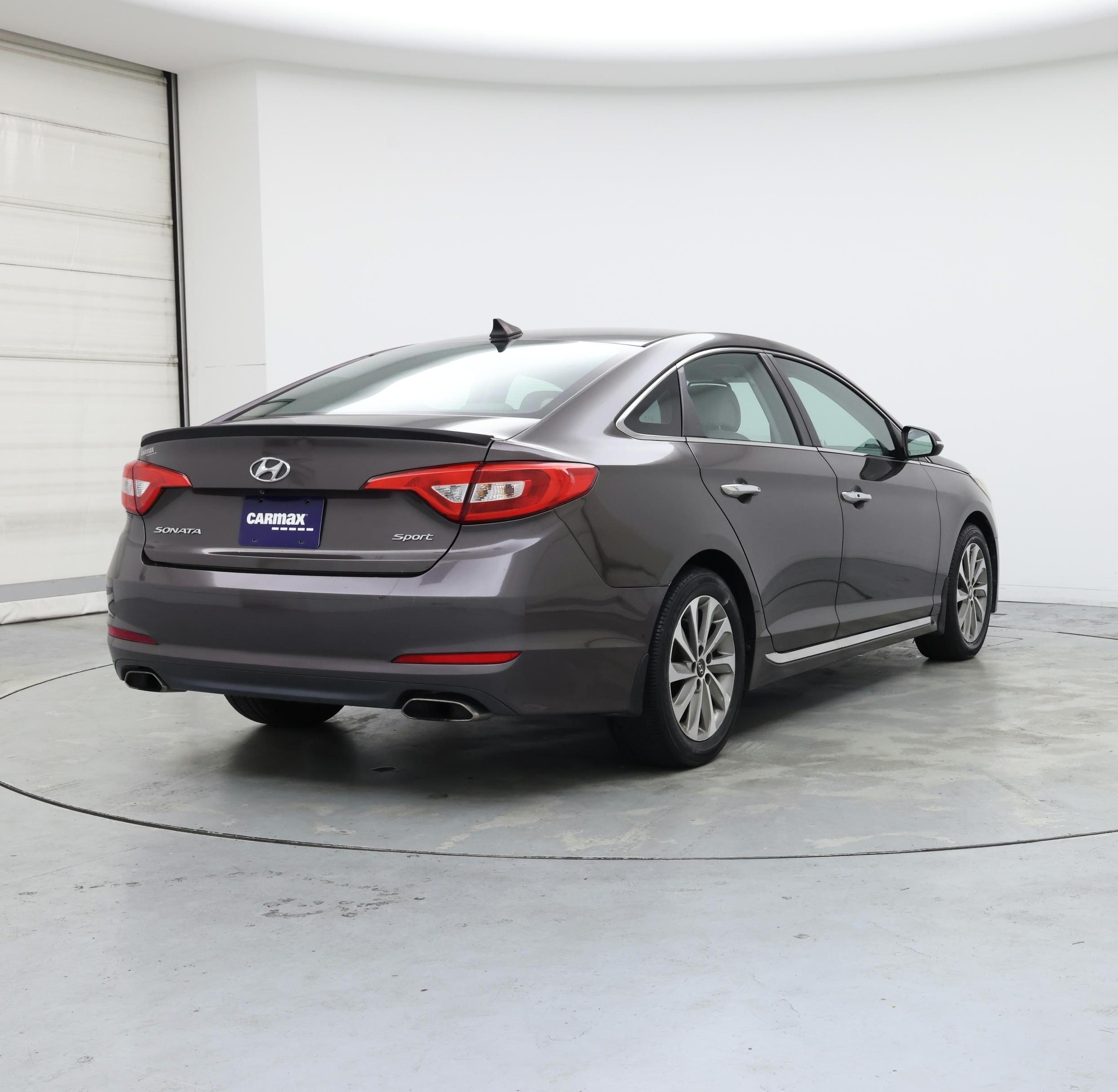 Thumbnail: 2017 Hyundai Sonata - 8