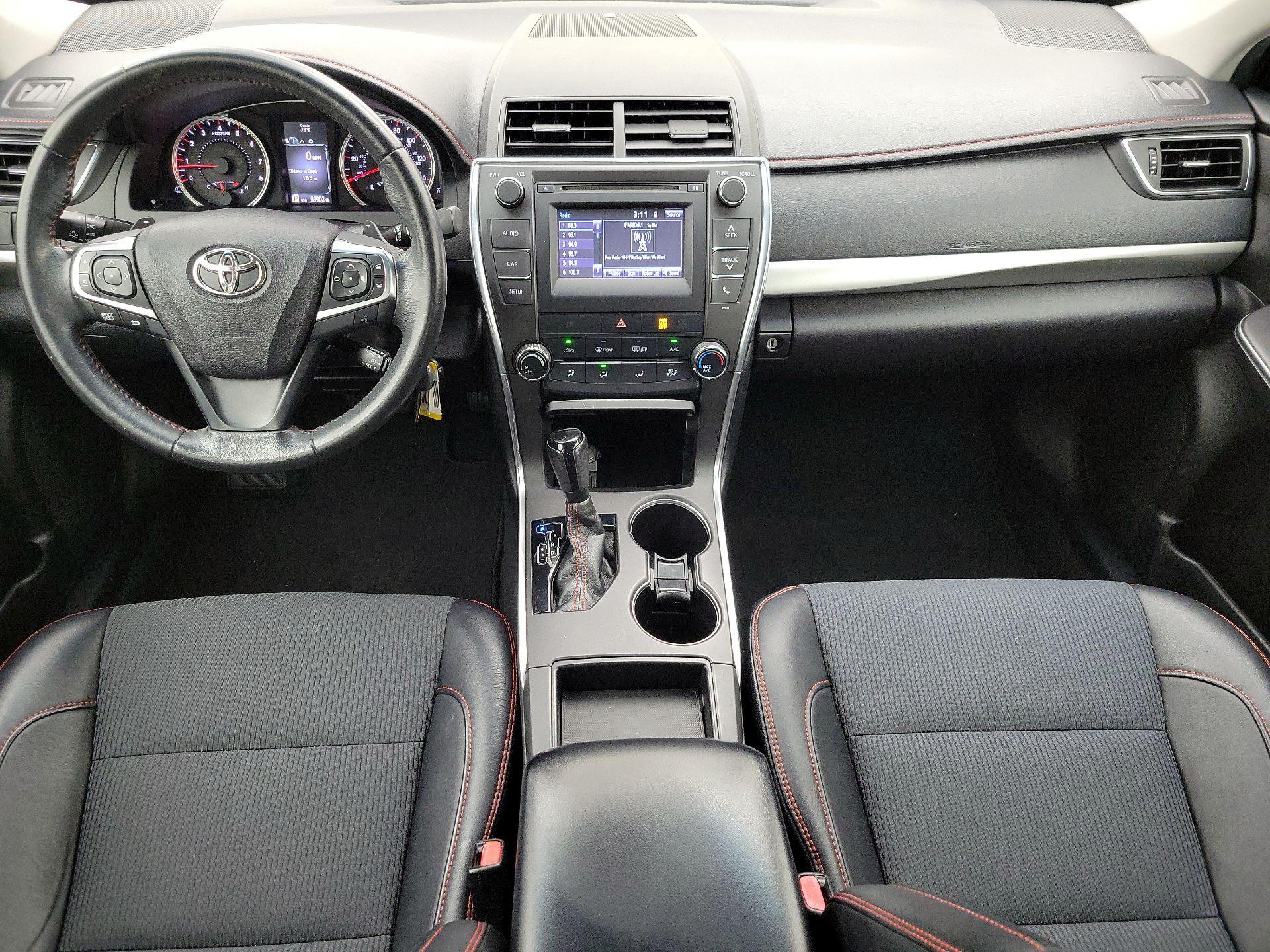 Thumbnail: 2017 Toyota Camry - 9