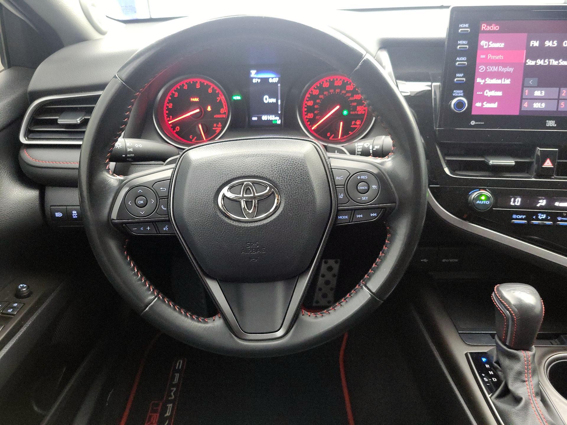 Thumbnail: 2022 Toyota Camry - 10