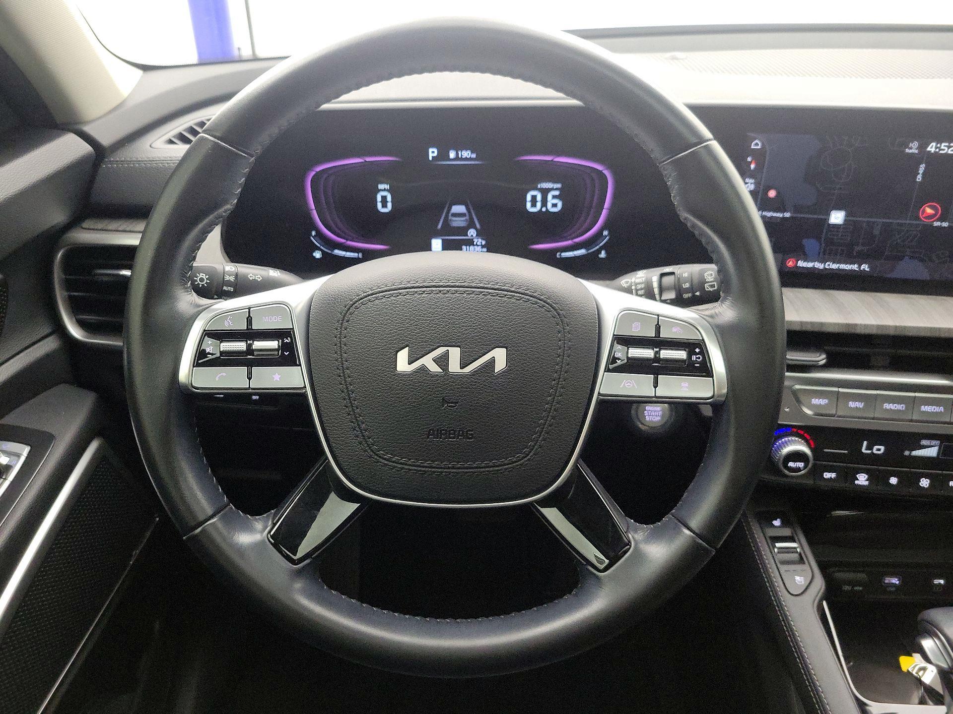 Thumbnail: 2023 Kia Telluride - 10