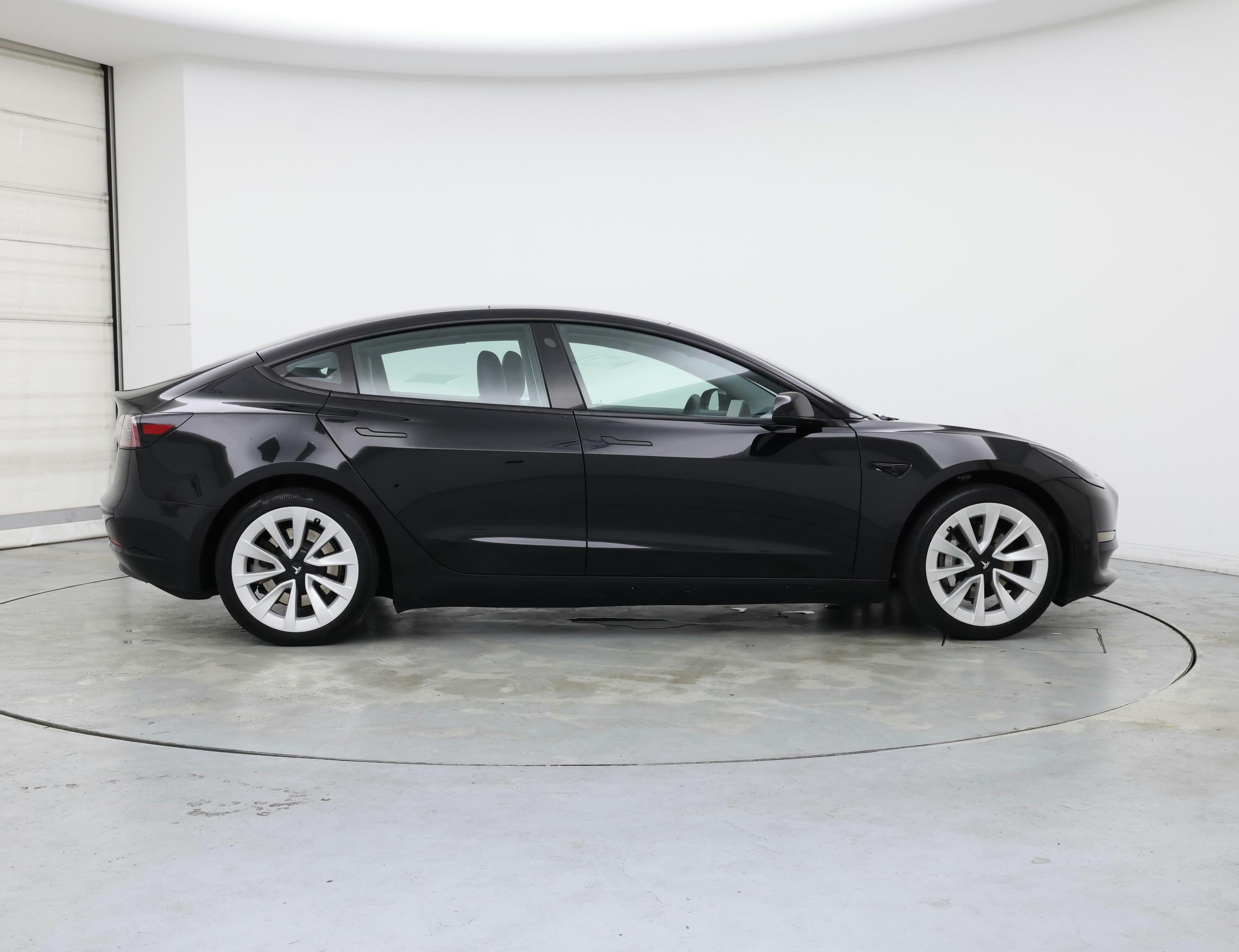 Thumbnail: 2021 Tesla Model 3 - 7