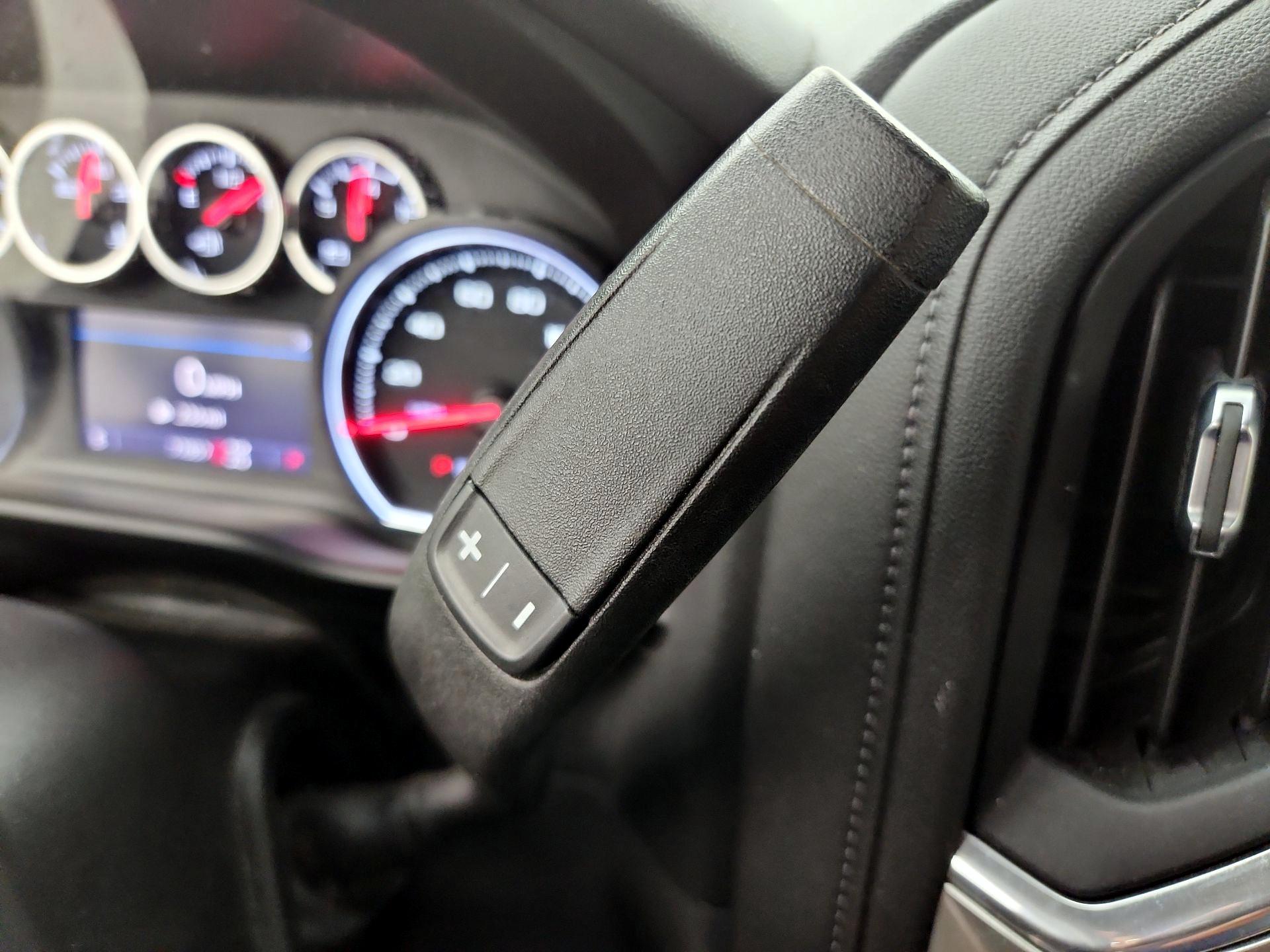 Thumbnail: 2021 Chevrolet Silverado 1500 - 17