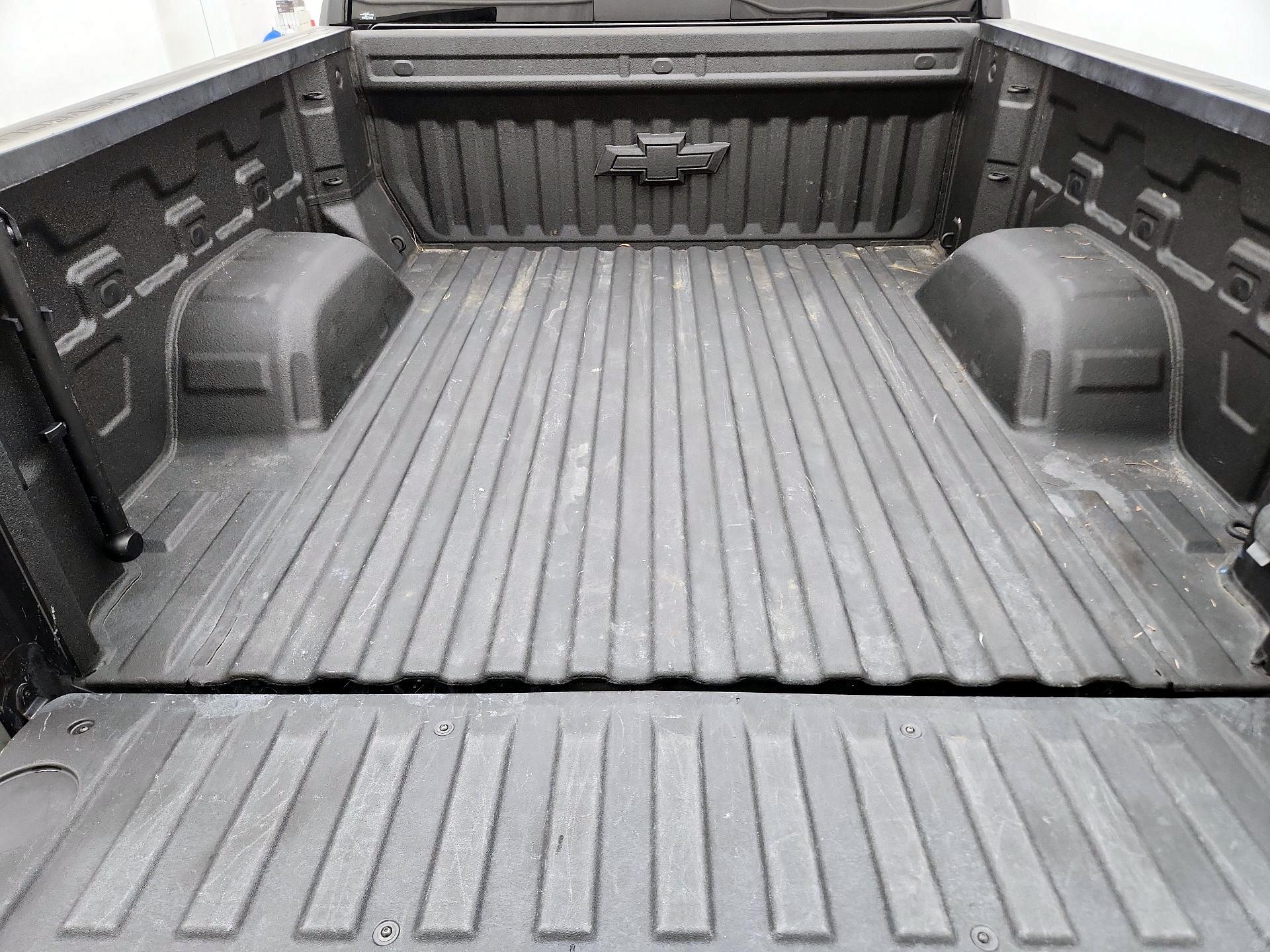 Thumbnail: 2021 Chevrolet Silverado 1500 - 20