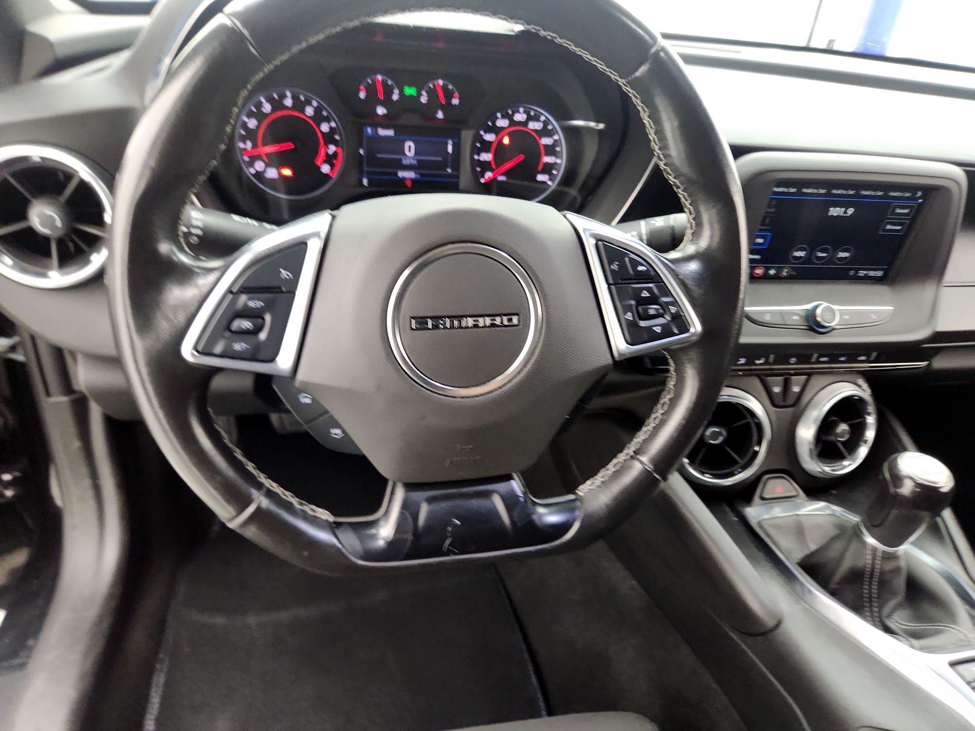 Thumbnail: 2019 Chevrolet Camaro - 10